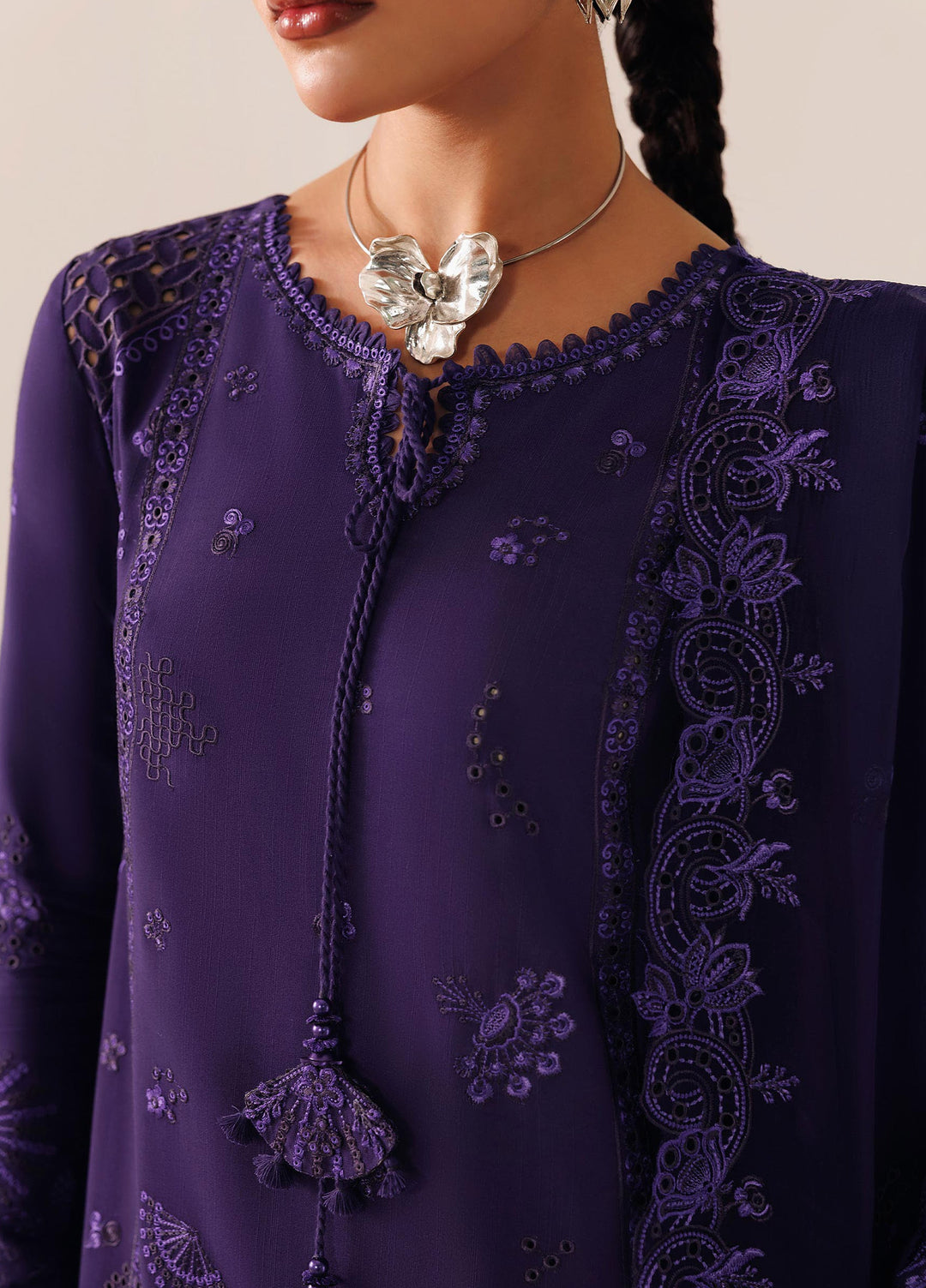Q line by Qalamkar Unstitched Embroidered Slub Linen 3 Piece Suit QLK26UQL Zeemal QLW-05 - Winter Collection