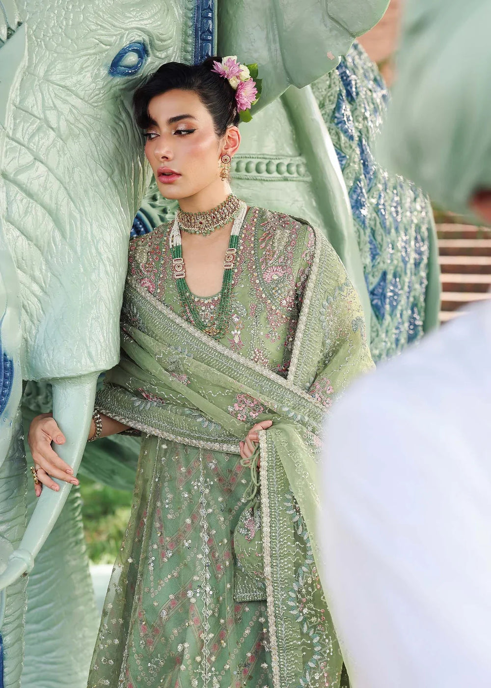 Veere di Wedding by Sardinia Unstitched Brides Embroidered Handwork Zari Organza Suits 3 Piece SRD25VW D-1301 Heer - Formals Collection