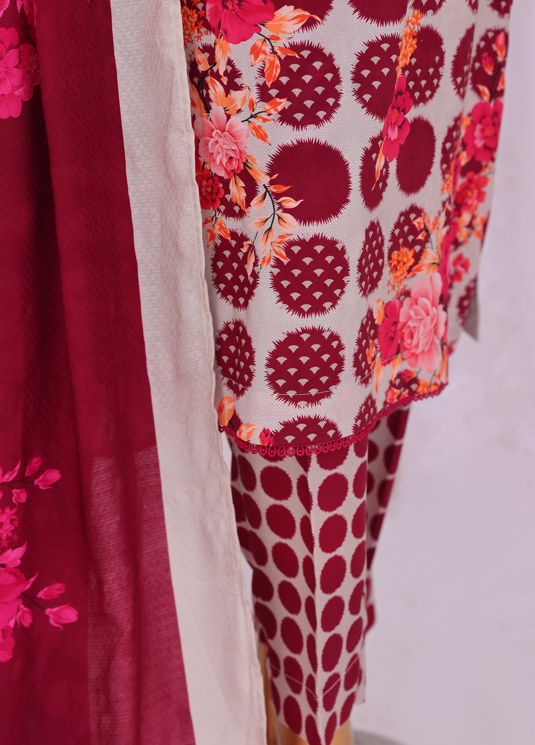 Hz Textiles Unstitched Printed Viscose Linen 3 Piece Suit HZ26ULW LW-5048 - Winter Collection