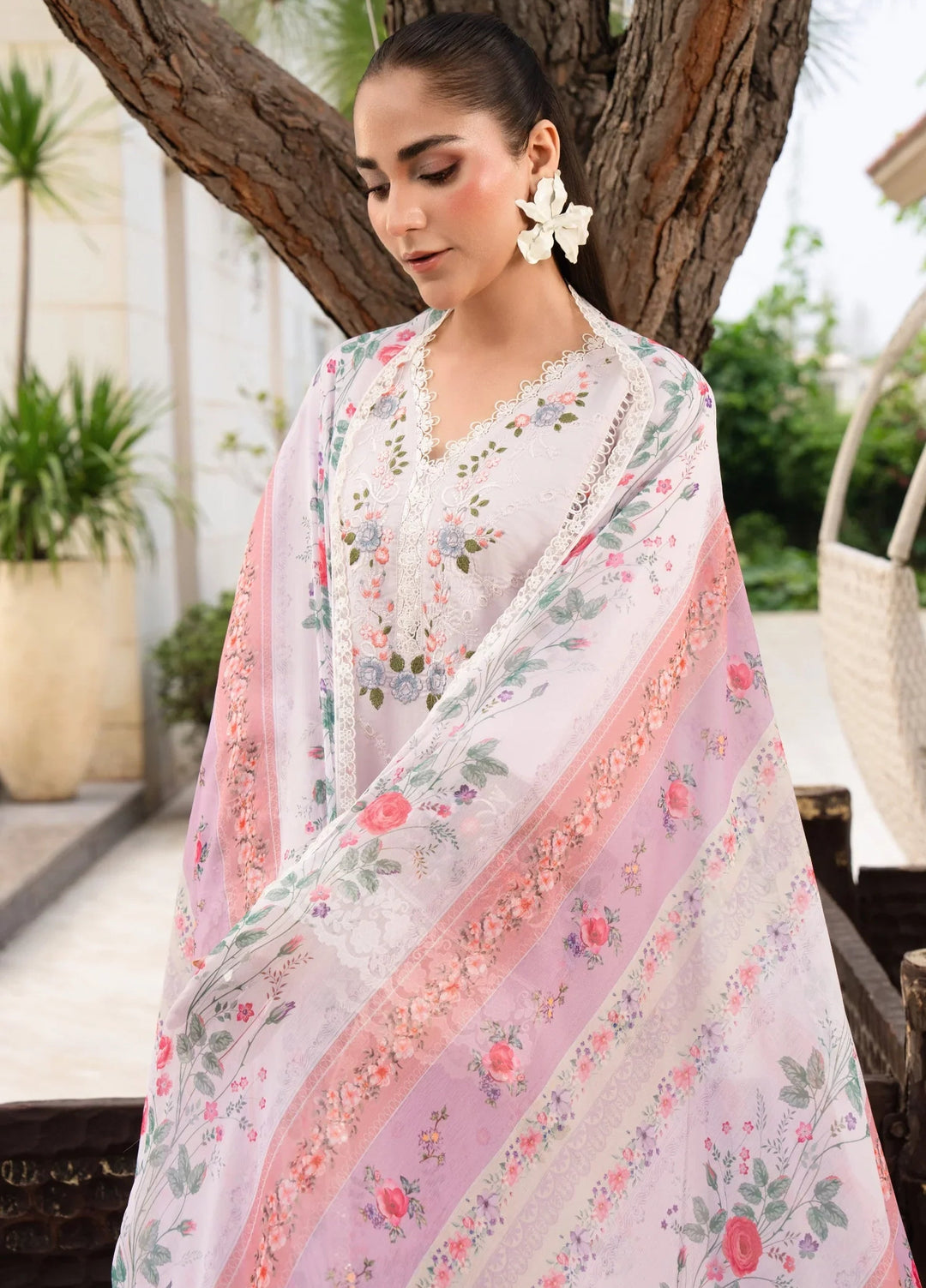 Chandan Nagri RTW Embroidered Lawn 3 Piece Suit Elan-Mae - Casual Collection