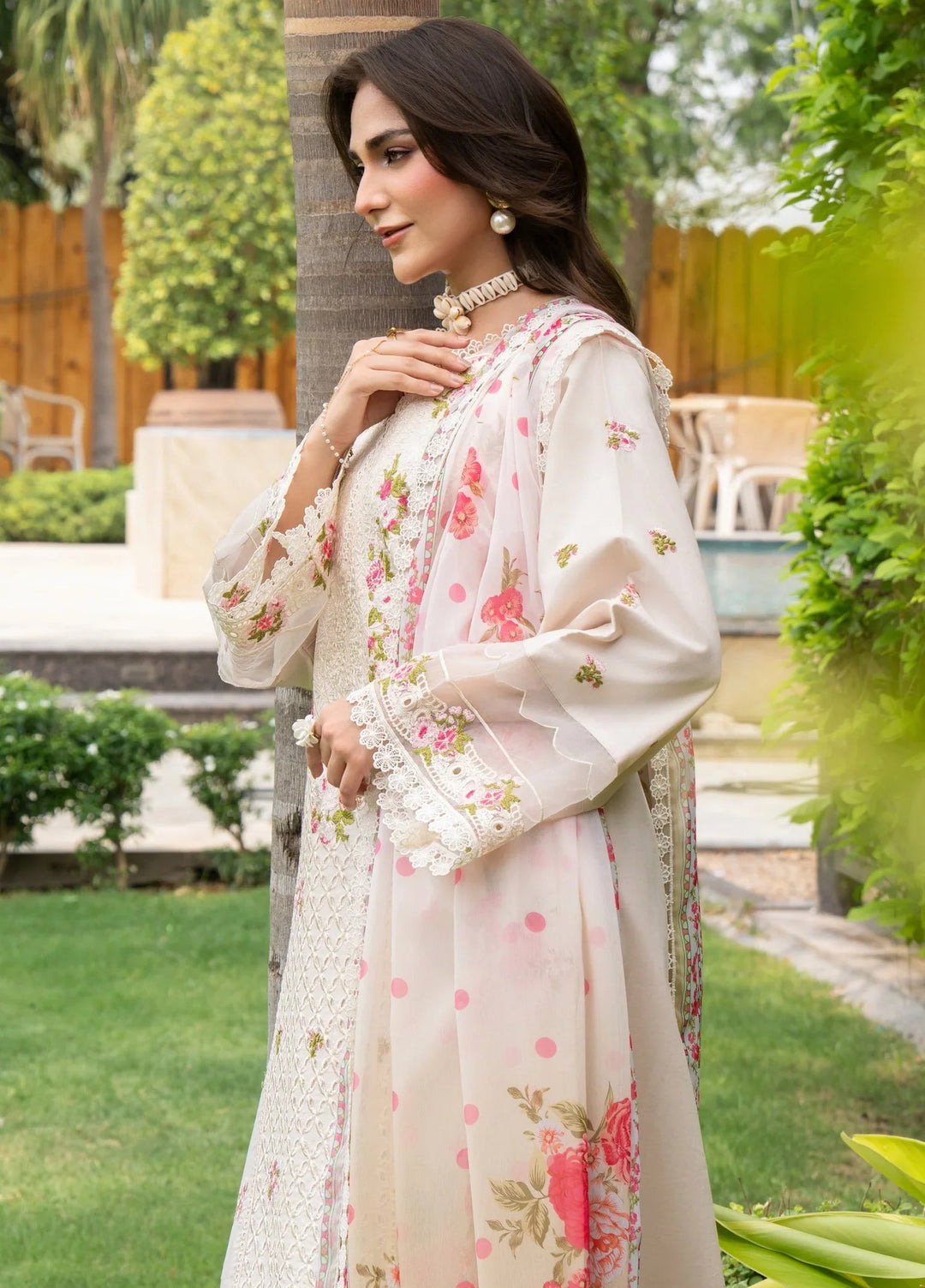 Chandan Nagri RTW Embroidered Lawn 3 Piece Suit Rumie-Veil - Casual Collection