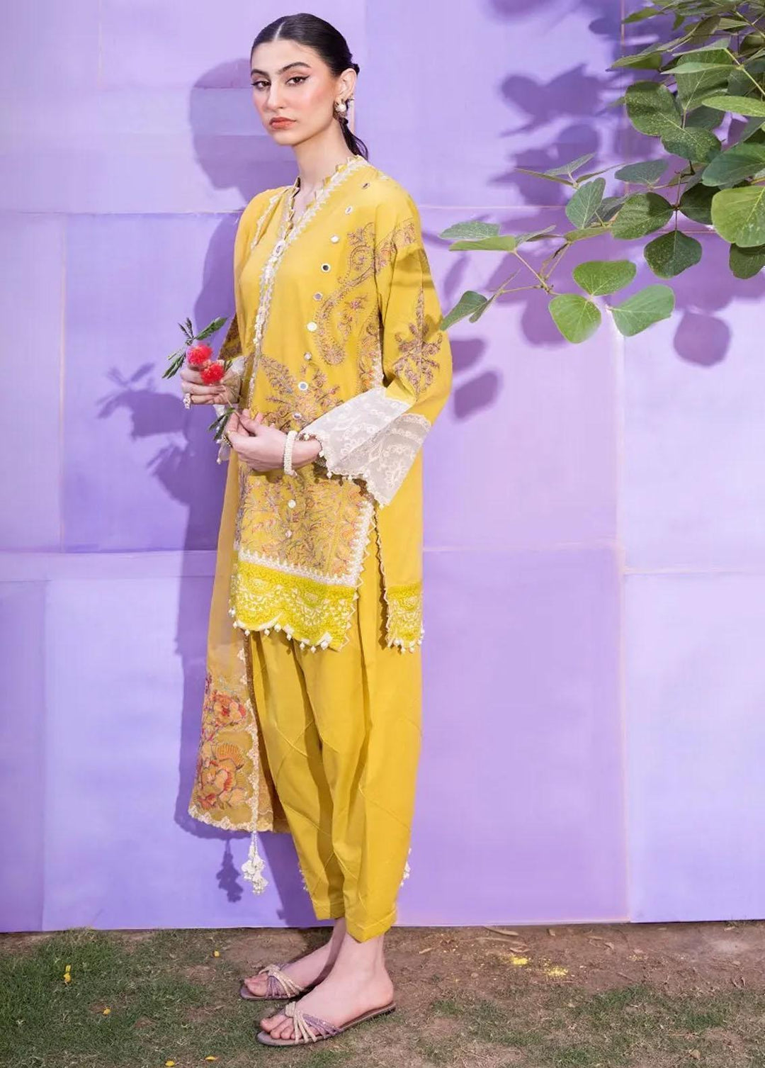 Muzlin By Sana Safinaz Embroidered Lawn Suits Unstitched 3 Piece SS23MZ 18A - Summer Collection