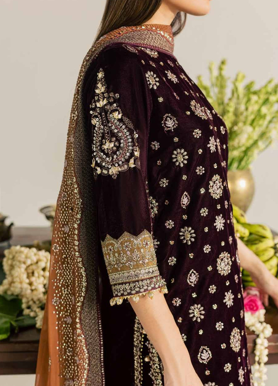 Maya by Nureh Unstitched Embroidered Velvet 3 Piece Suit NU26UMV NW-134 - Wedding Collection