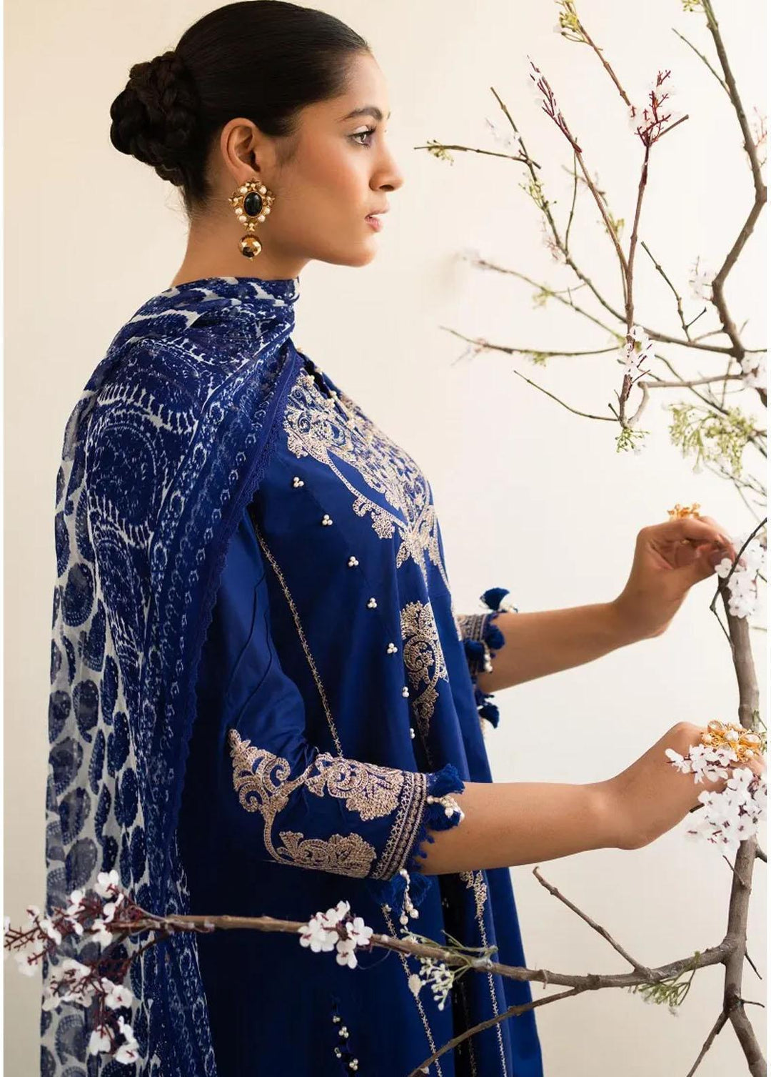 Muzlin By Sana Safinaz Embroidered Lawn Suits Unstitched 3 Piece SS23MZ 16B - Summer Collection