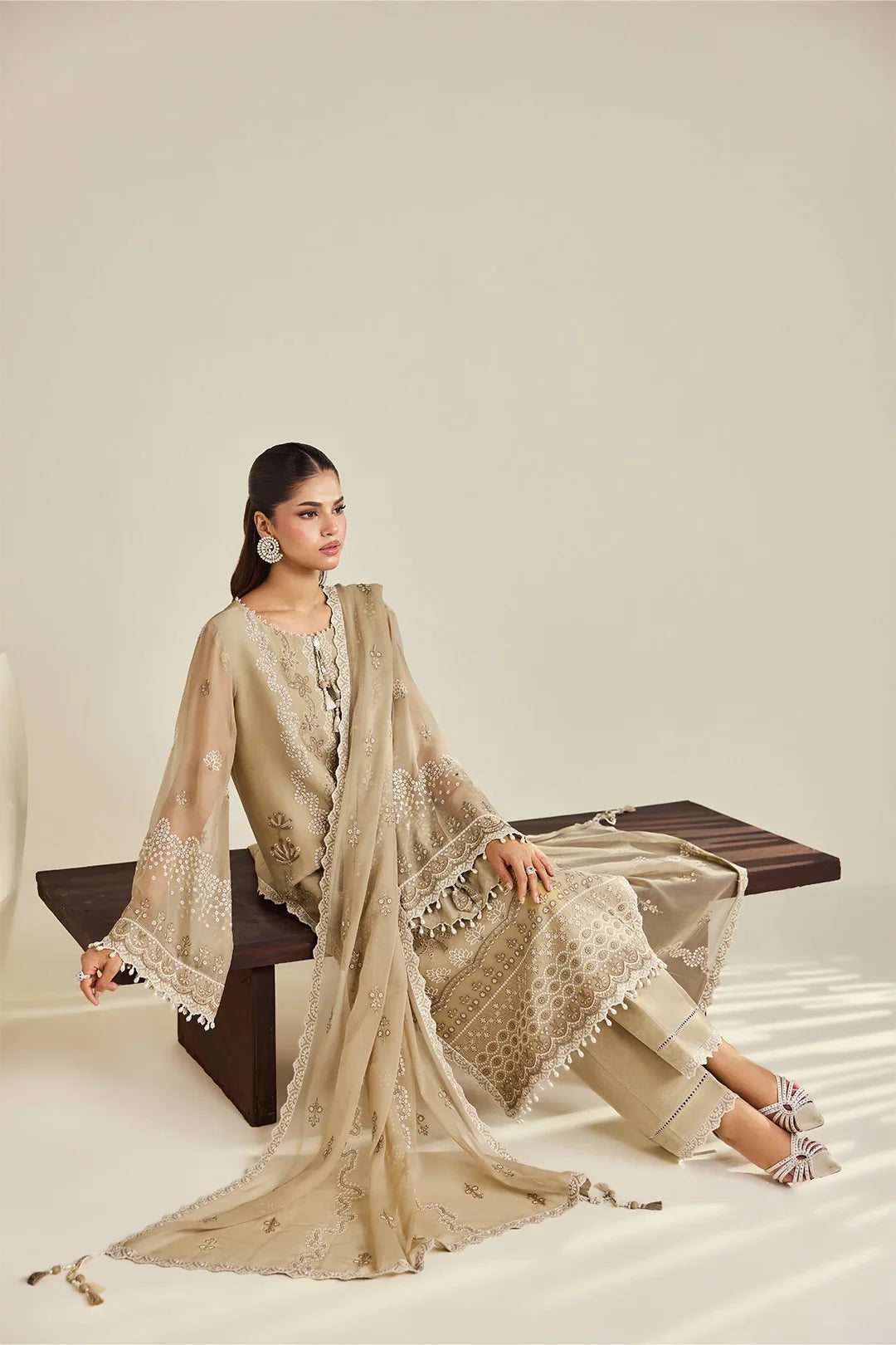 Dhaagay by Alizeh Fashion Unstitched Embroidered Chiffon 3 Piece Suit AF26UCD AF-DHG-5051 Azeen - Festive Collection