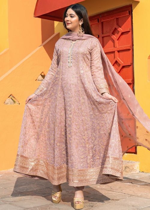 Zardozi Dreams by Abaan Zohan RTW Embroidered chiffon 3 Piece Suit Zar-e-Firdaus Teapink - Festive Collection