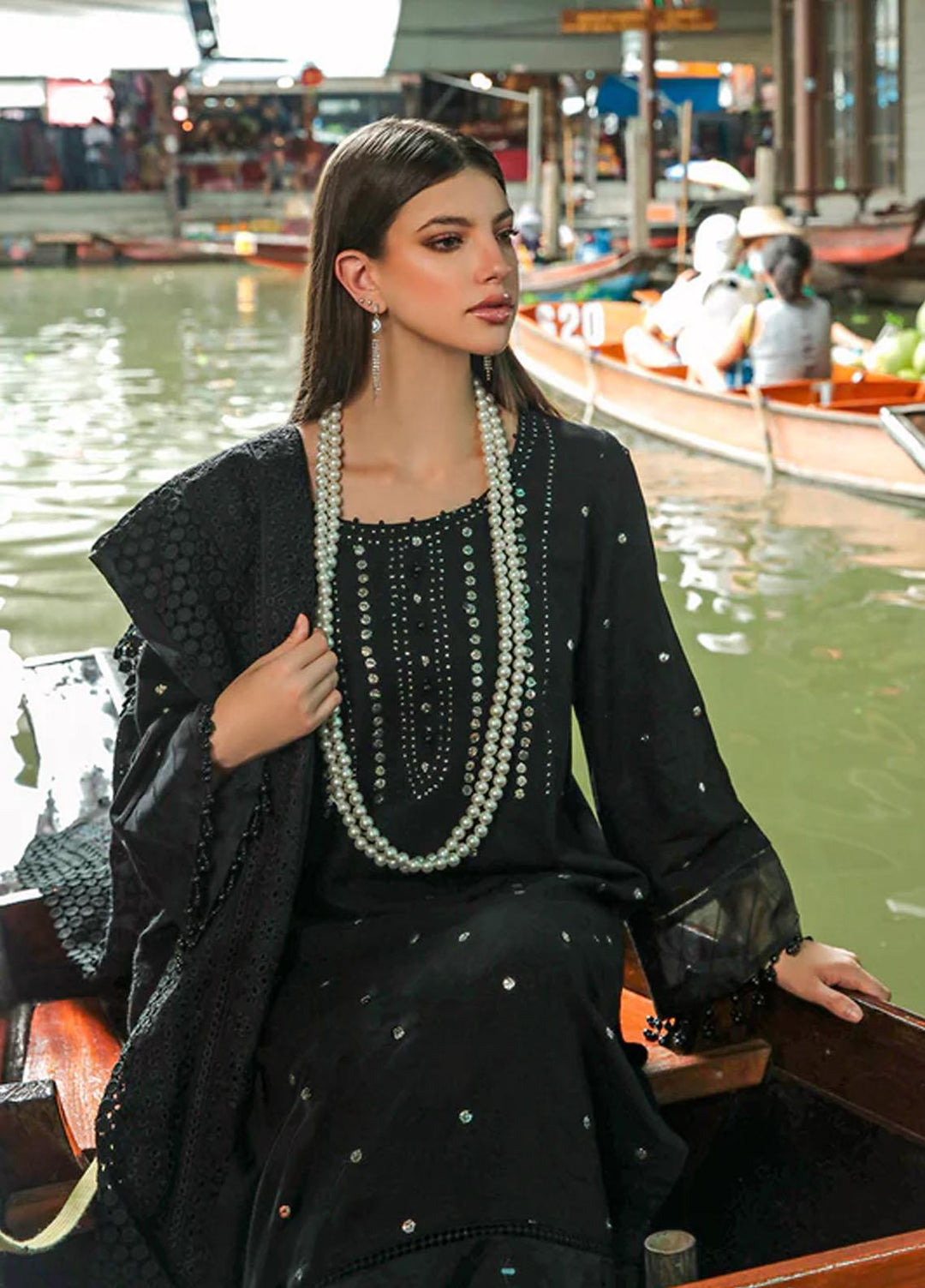 Bazaar By Nureh Embroidered Khaddar Suits Unstitched 3 Piece NU22BM NW-79 - Winter Collection