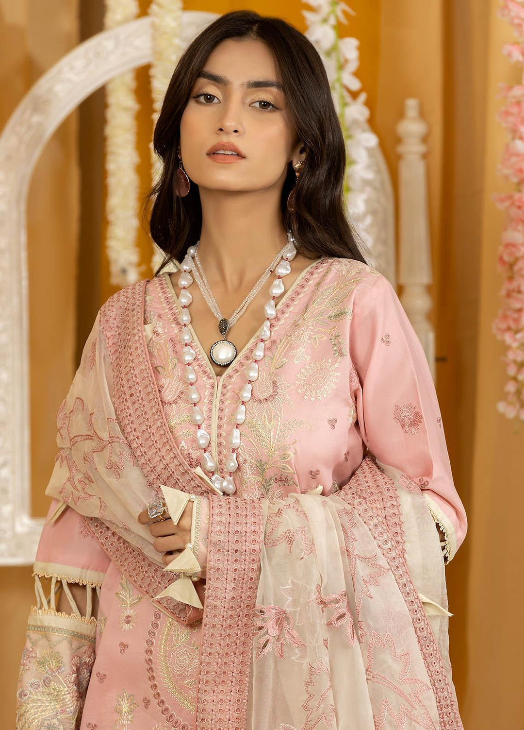 Ghazal By Humdum Embroidered Lawn Suits Unstitched 3 Piece HD23G D-09 - Summer Collection