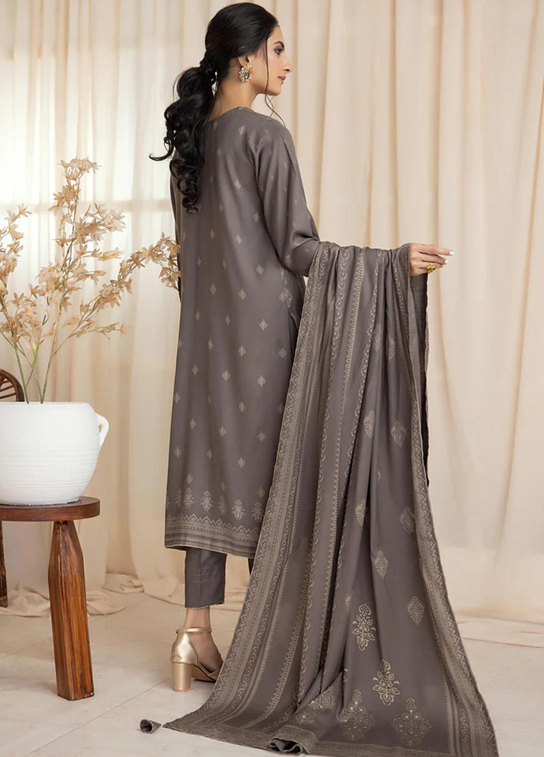 Lakhany Printed Cashmere Wool Suits Unstitched 3 Piece LSM22CV CVC-1008-C - Winter Collection