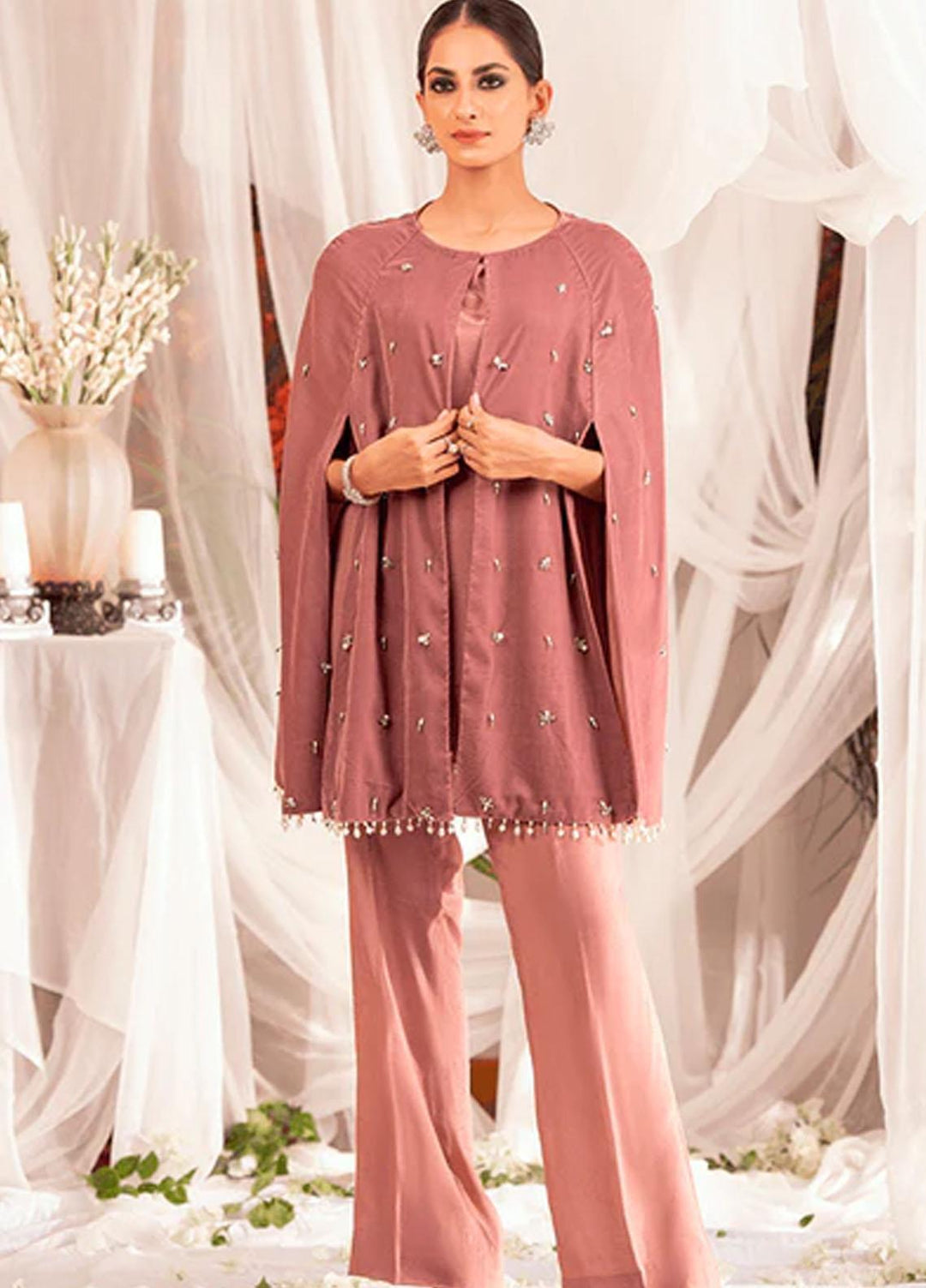 Zaaviay Luxury Pret Embroidered Velvet 3 Piece Suit ZBHM22-01 PARIZAH