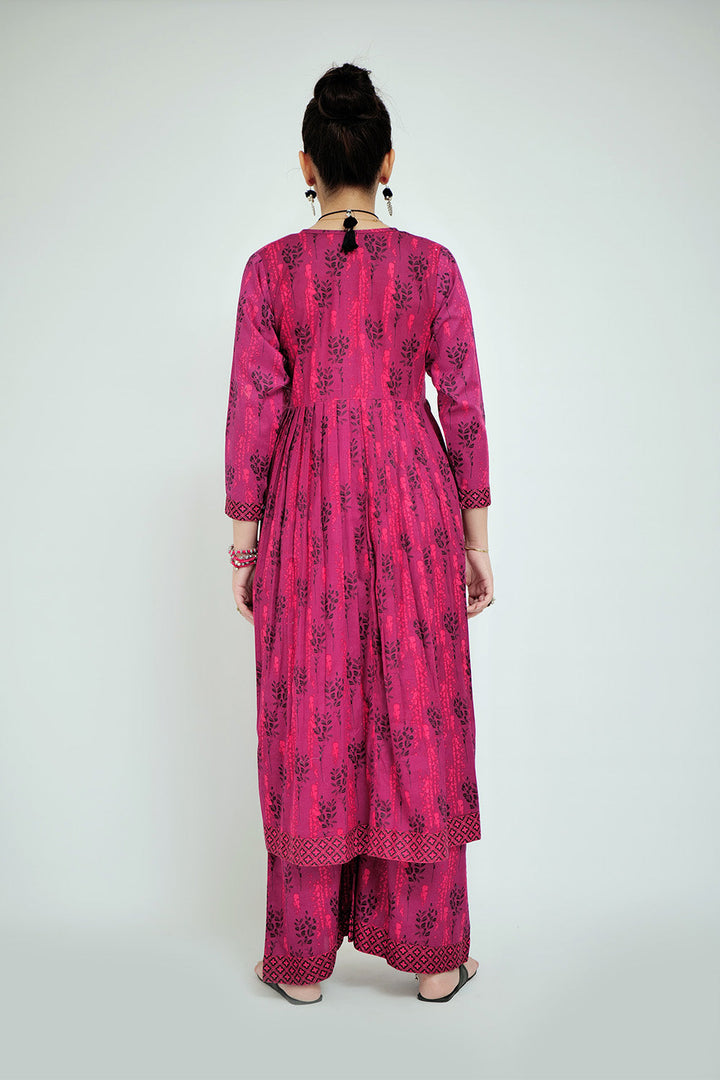 Senorita Women RTW Women Magenta and Multicolor Casual 2 Piece Suit Cotton Lawn Printed LAC-02690 - Summer Collection