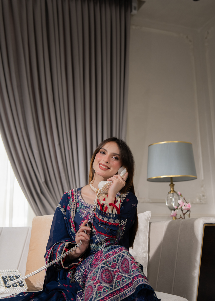 Aria By Meerak RTW Embroidered Lawn 3 Piece Suit Niva Festive Collection