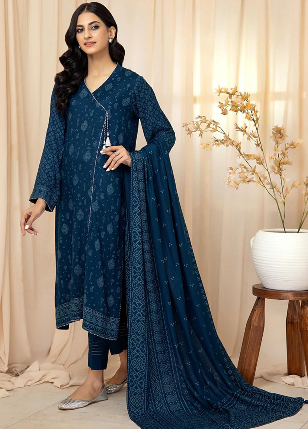 Lakhany Printed Cashmere Wool Suits Unstitched 3 Piece LSM22CV CVC-1005-B - Winter Collection