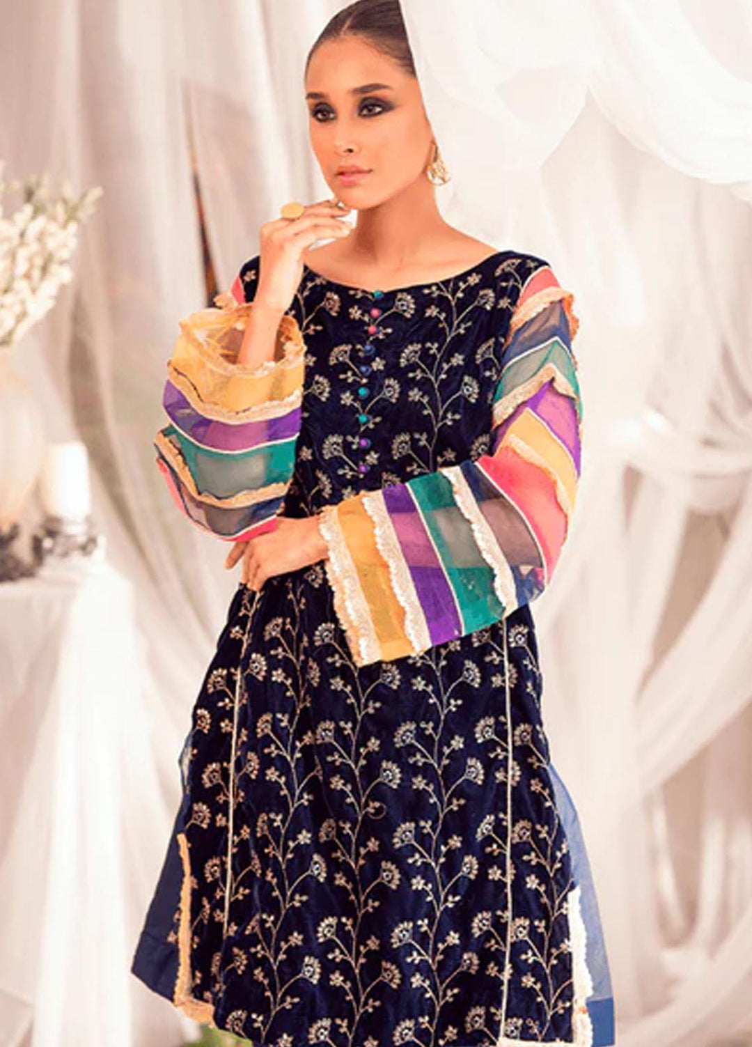 Zaaviay Luxury Pret Embroidered Velvet 2 Piece Suit ZBHM22-11 ZARNISH