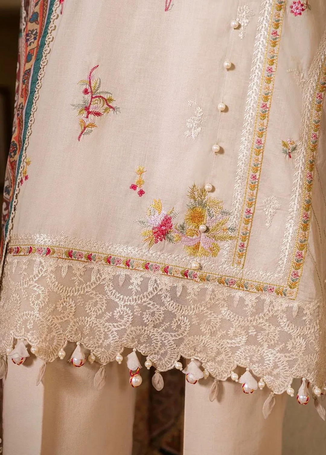 Muzlin By Sana Safinaz Embroidered Lawn Suits Unstitched 3 Piece SS23MZ 15A - Summer Collection