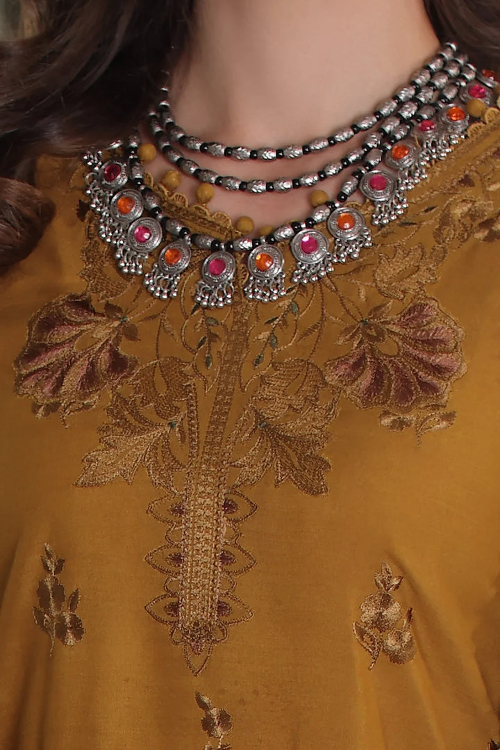 Noor by Saadia Asad Unstitched Embroidered Linen 3 Piece Suit SA26UNL D4 B - Winter Collection