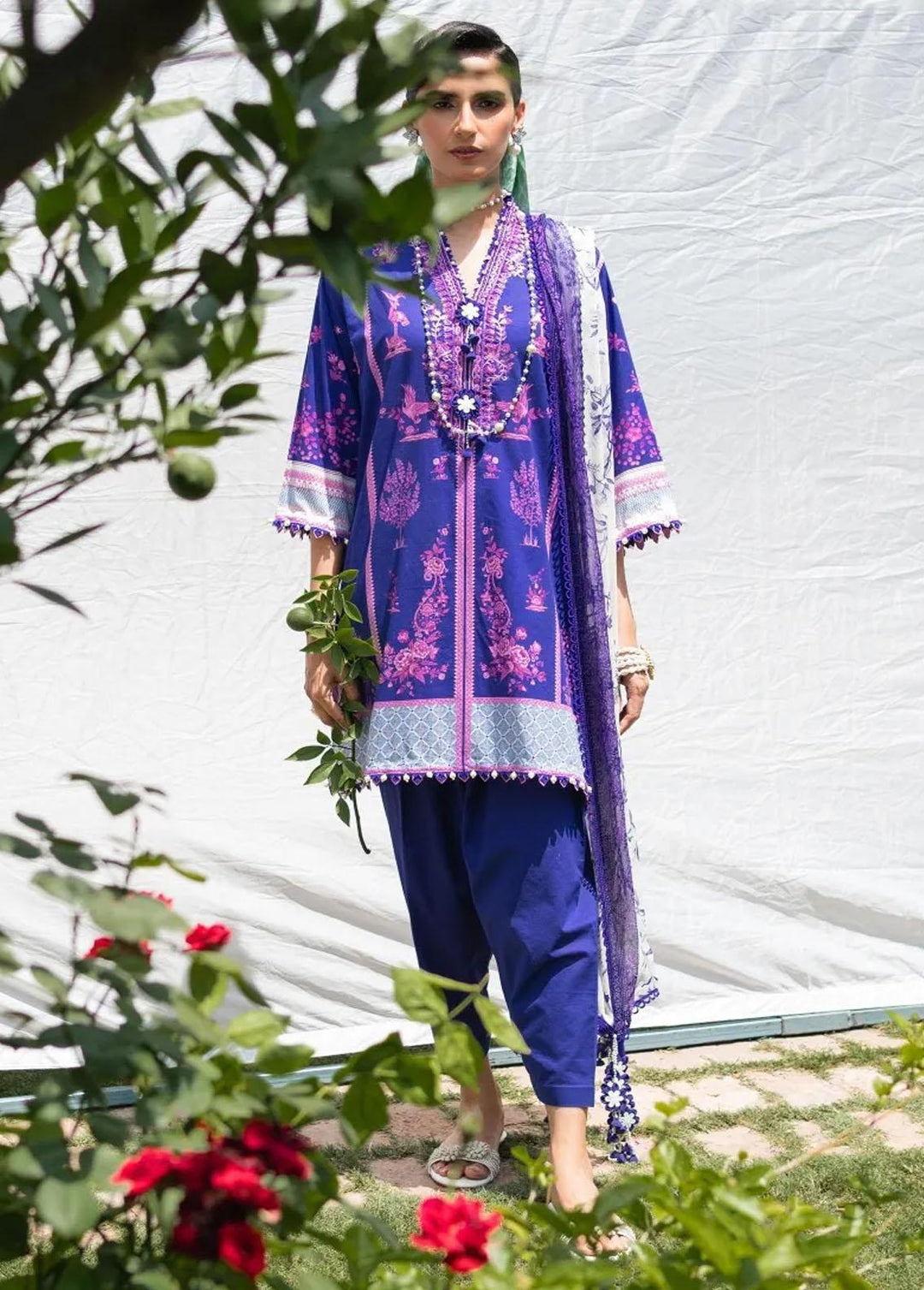 Muzlin By Sana Safinaz Embroidered Lawn Suits Unstitched 3 Piece SS23MZ 14B - Summer Collection
