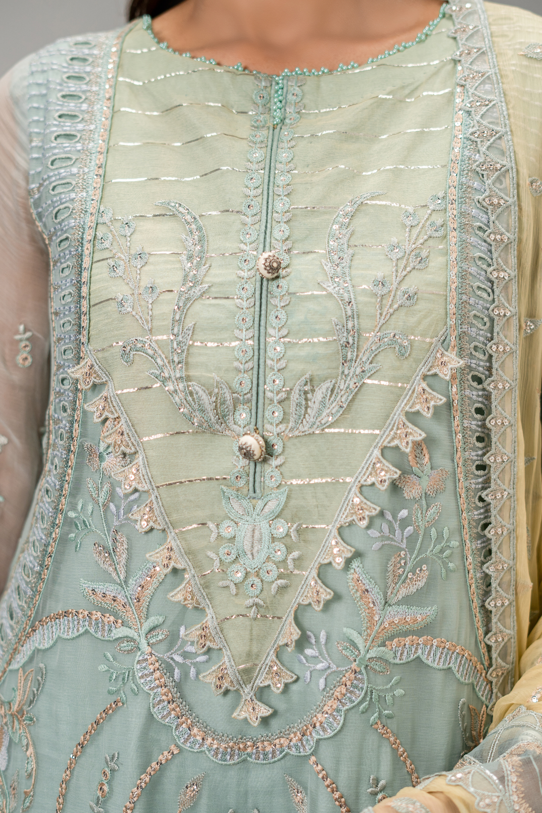 Zebtan Women Unstitched Embroidered Chiffon 3 Piece Suit AR-08 Festive Collection