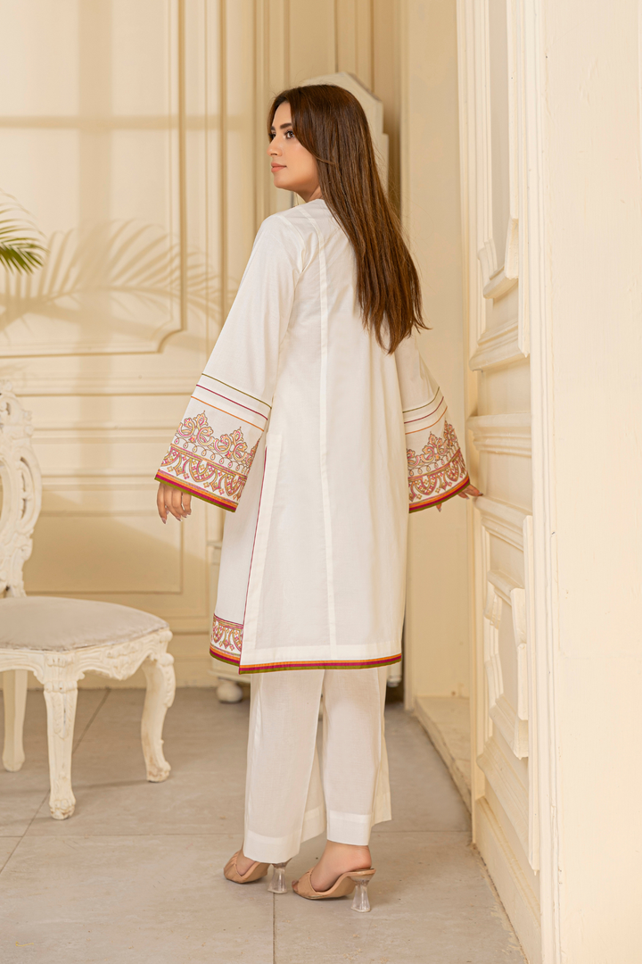 Waresha Women RTW Embroidered Lawn 2 Piece Suit GW06 - Festive Collection