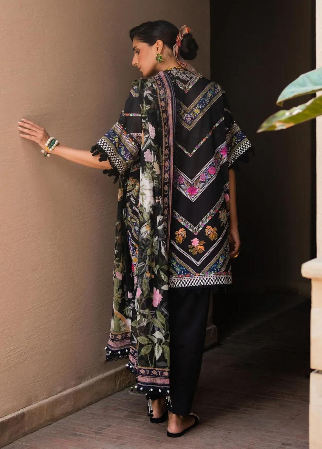 Muzlin By Sana Safinaz Embroidered Lawn Suits Unstitched 3 Piece SS23MZ 13B - Summer Collection