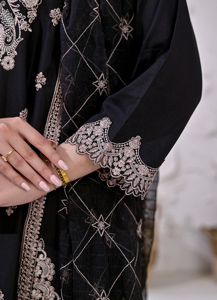 Gulbahar by Ishq e Rang RTW Embroidered Lawn 3 Piece Suit Midnight Black Festive Collection