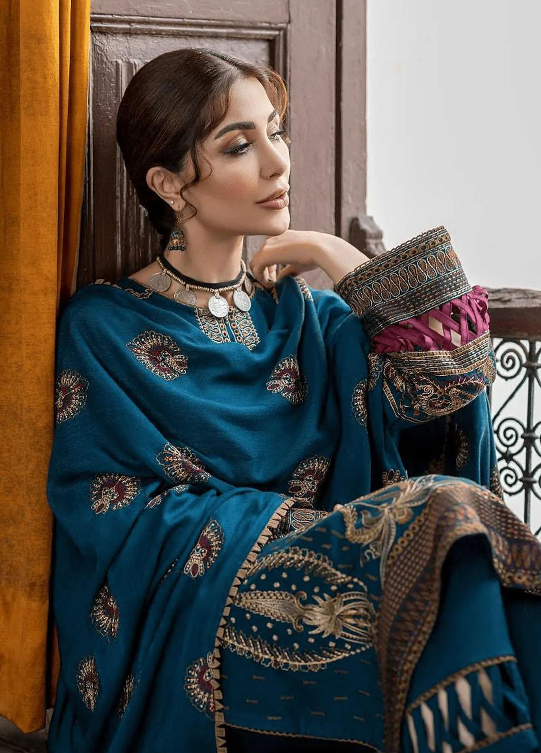 Laadli by Humdum Embroidered Woolen Suits Unstitched 3 Piece HD22L D-04 - Winter Collection