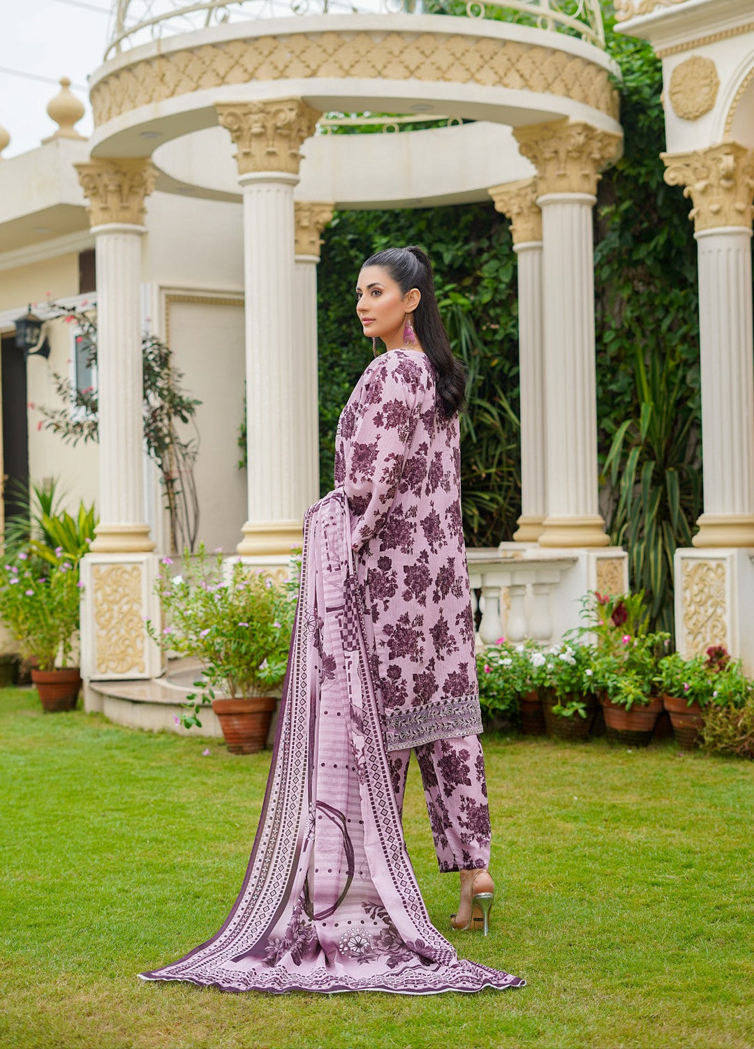 Rang E Gulposh Pret Embroidered Lawn 3 Piece Suit RNG-1201