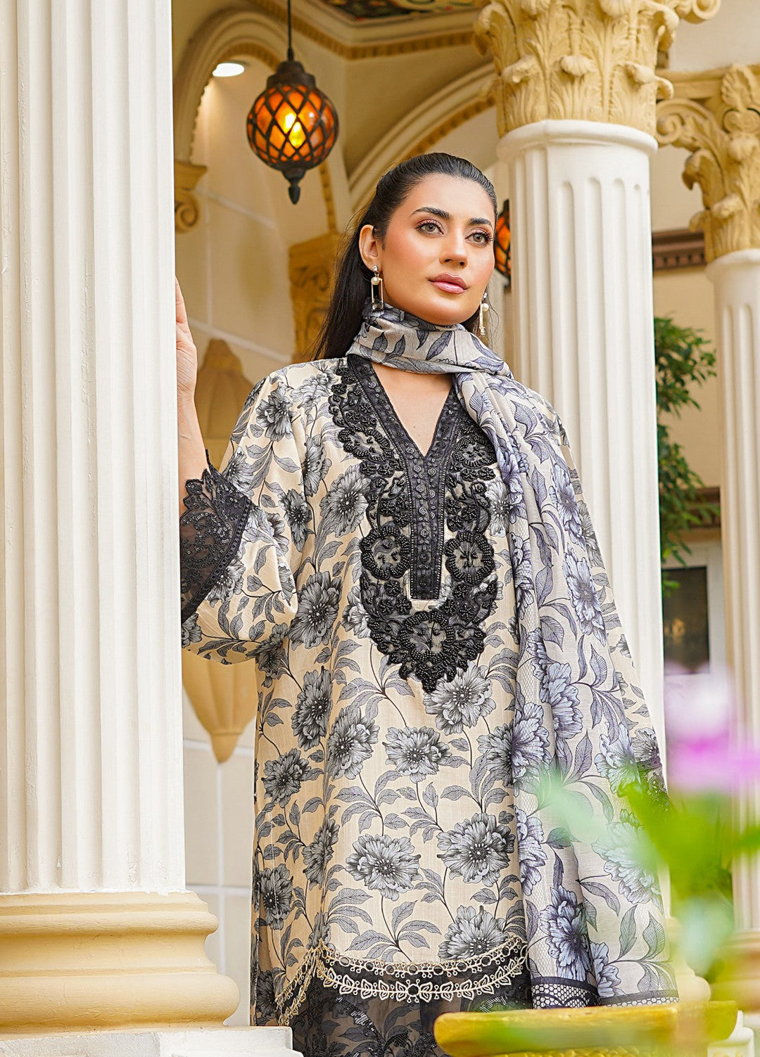 Rang E Gulposh Pret Embroidered Lawn 3 Piece Suit RNG-1203