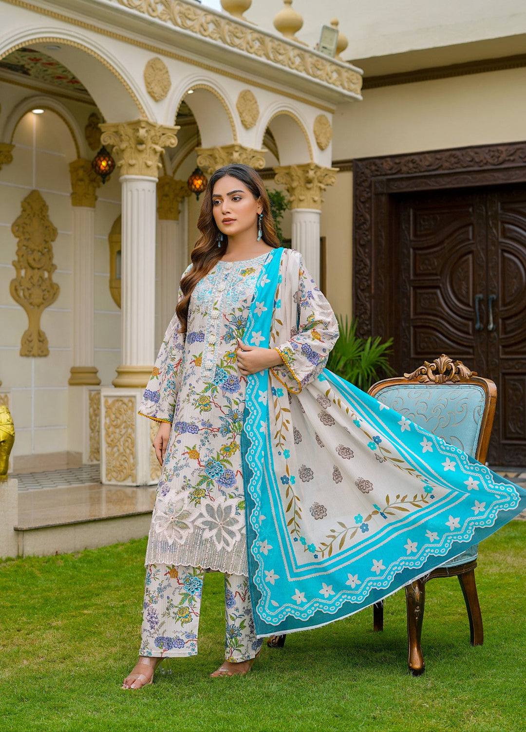 Rang E Gulposh Pret Embroidered Lawn 3 Piece Suit RNG-1205