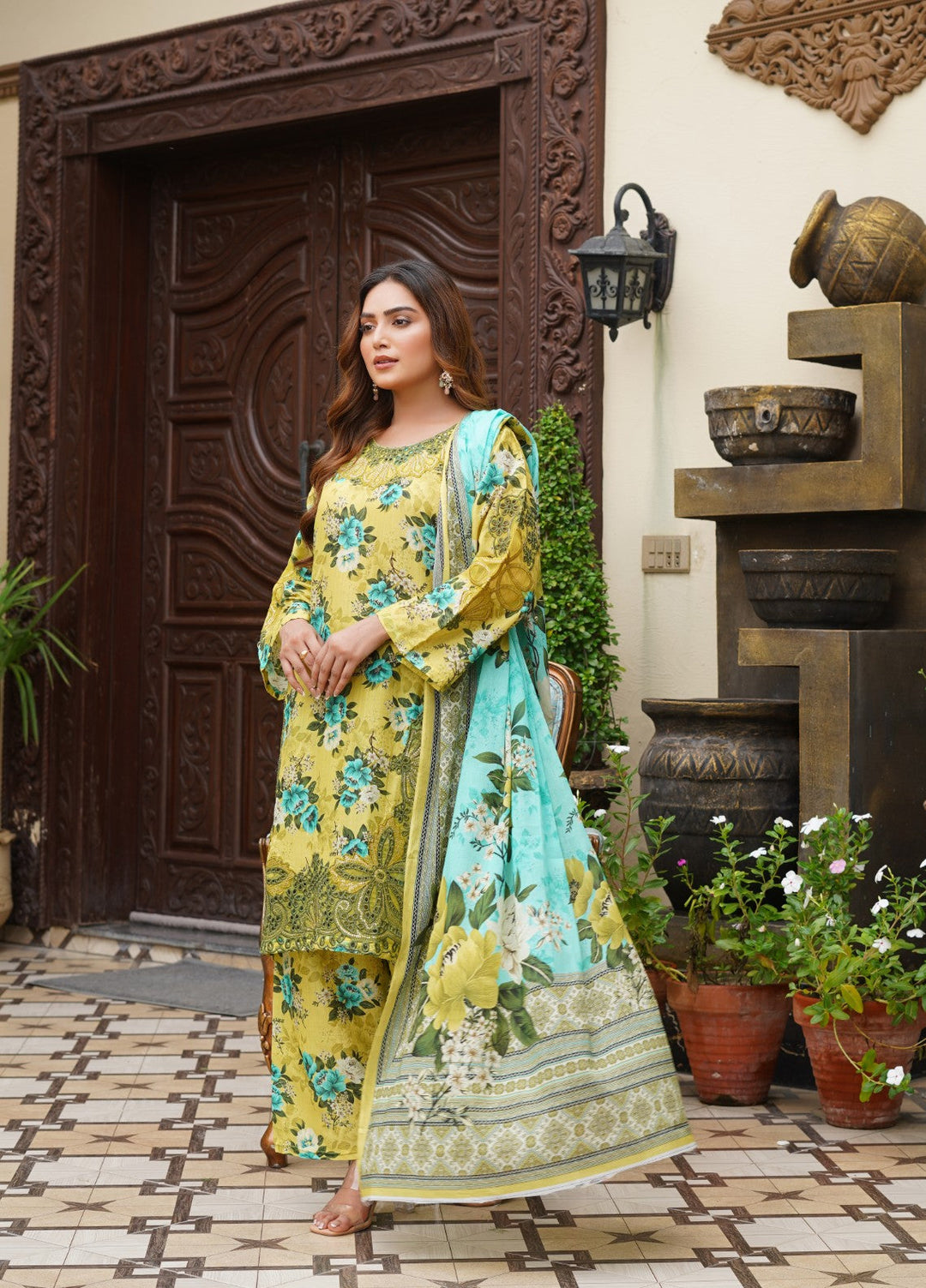 Rang E Gulposh Pret Embroidered Lawn 3 Piece Suit RNG-1208