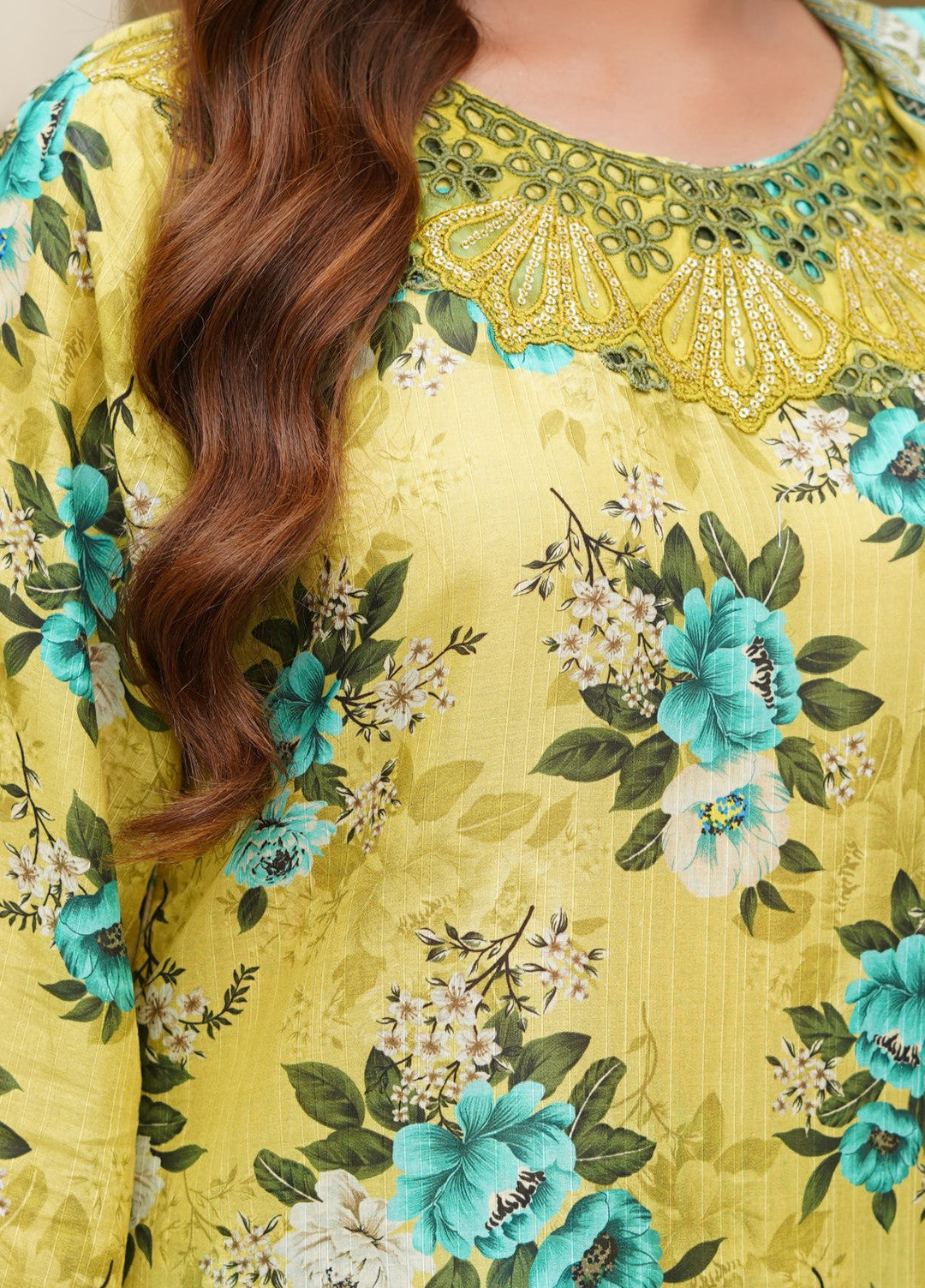 Rang E Gulposh Pret Embroidered Lawn 3 Piece Suit RNG-1208