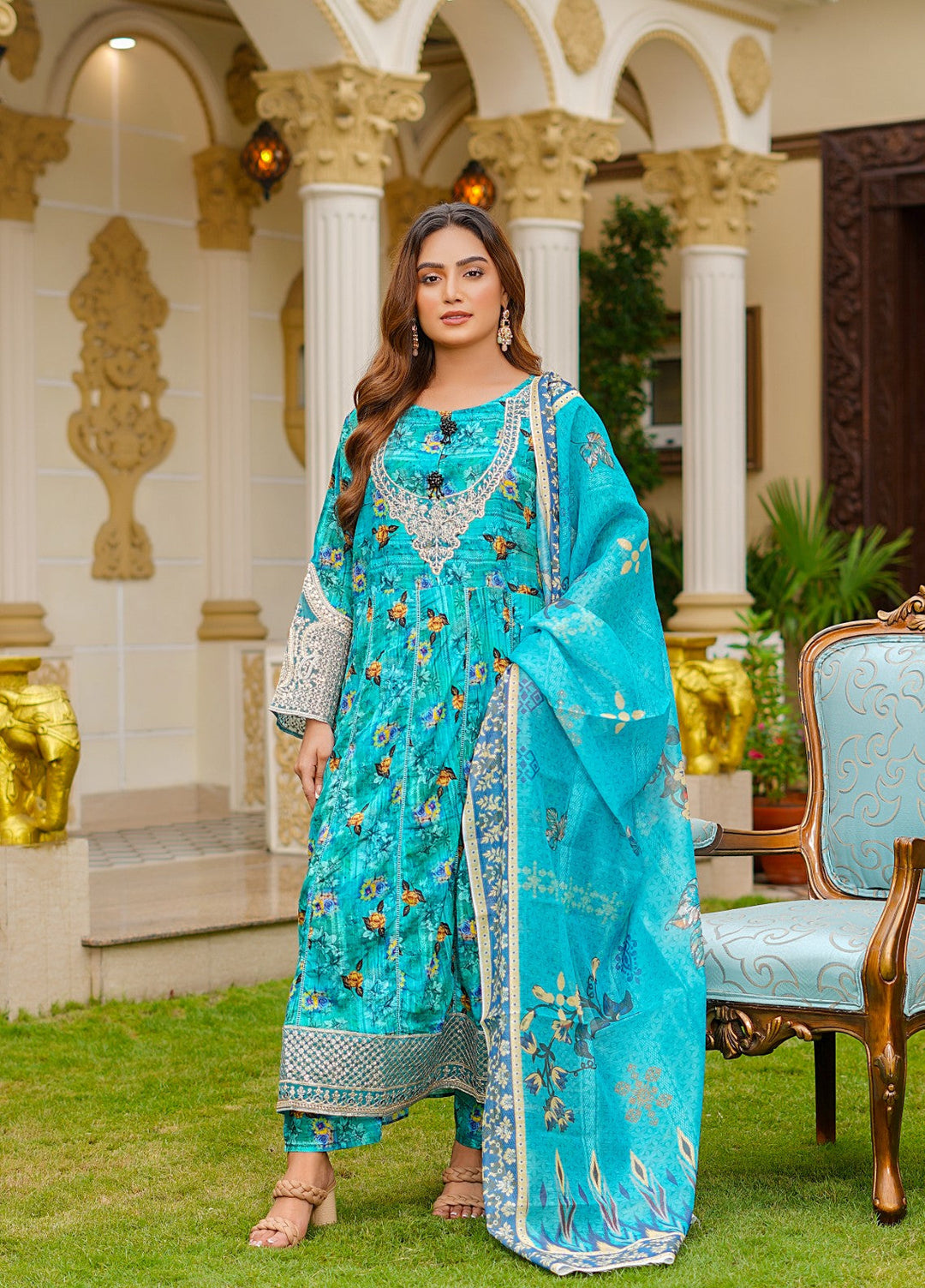 Rang E Gulposh Pret Embroidered Lawn 3 Piece Suit RNG-1212