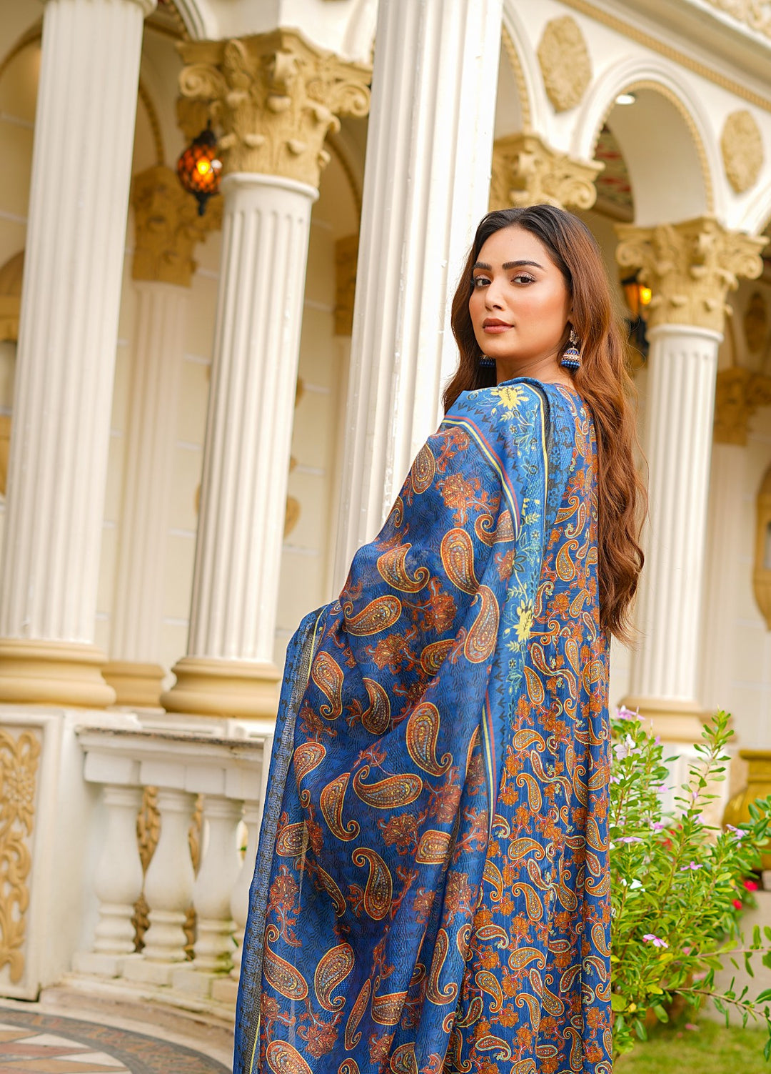 Rang E Gulposh Pret Embroidered Lawn 3 Piece Suit RNG-1214