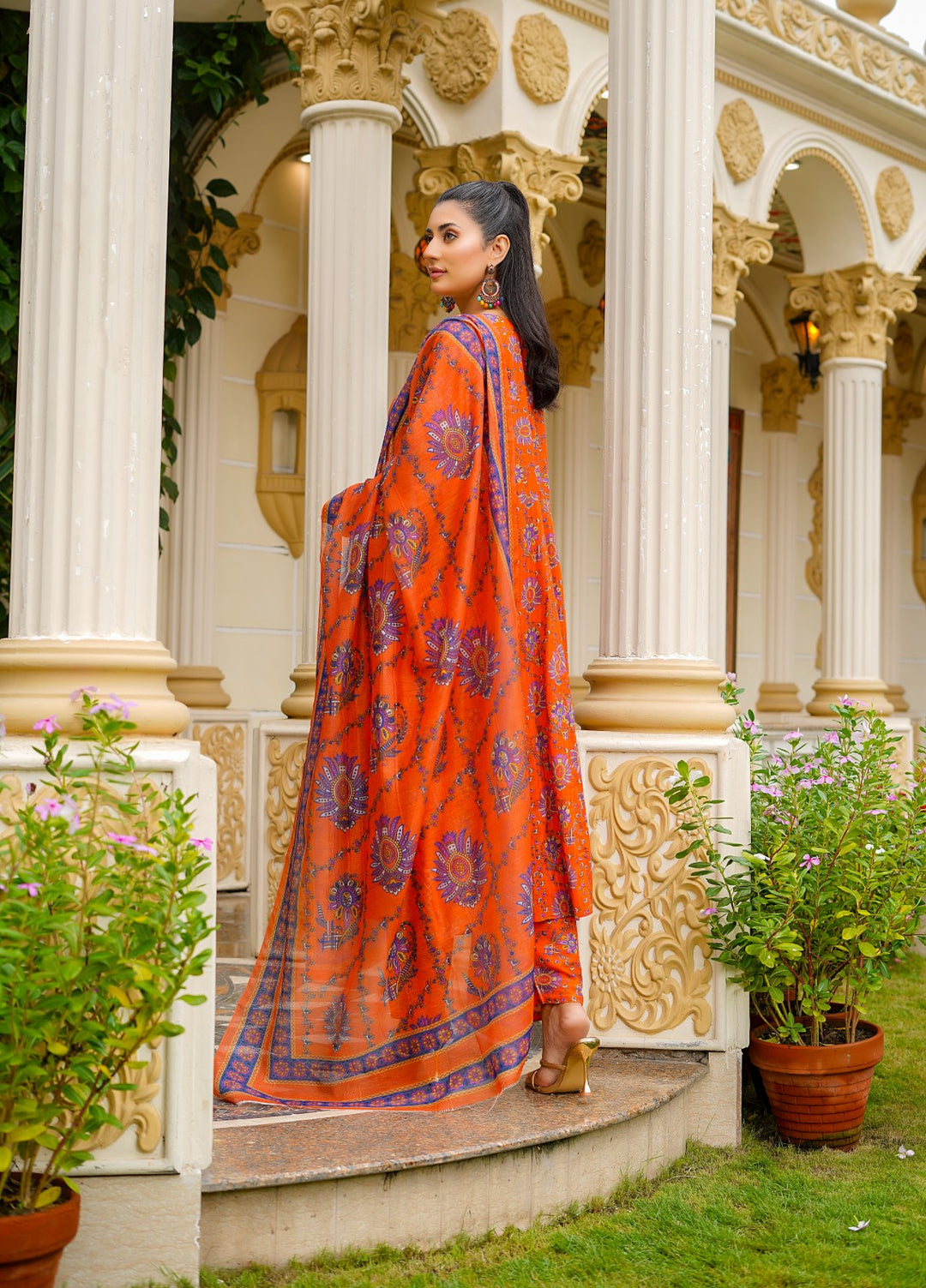 Rang E Gulposh Pret Printed Lawn 3 Piece Suit RNG-1215