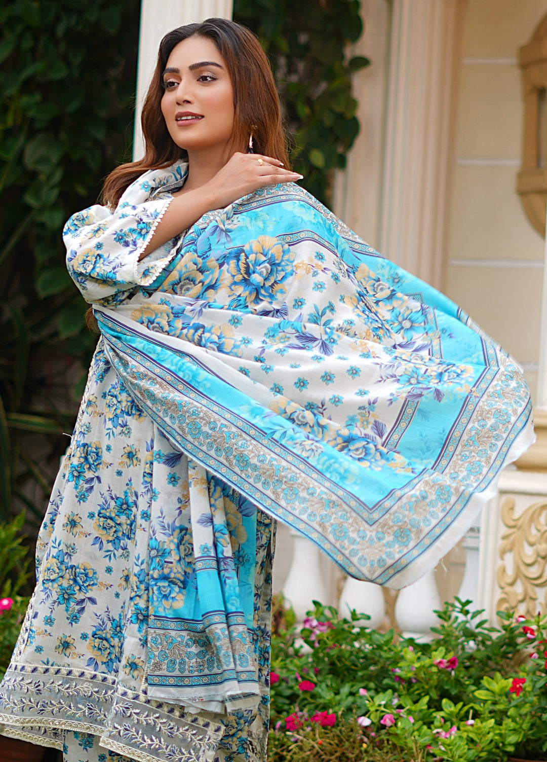 Rang E Gulposh Pret Embroidered Lawn 3 Piece Suit RNG-1218