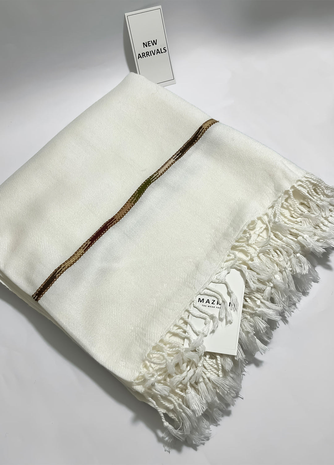 Mazham Wool Shawl Unstitched Off White Swati Thread - Winter Collection
