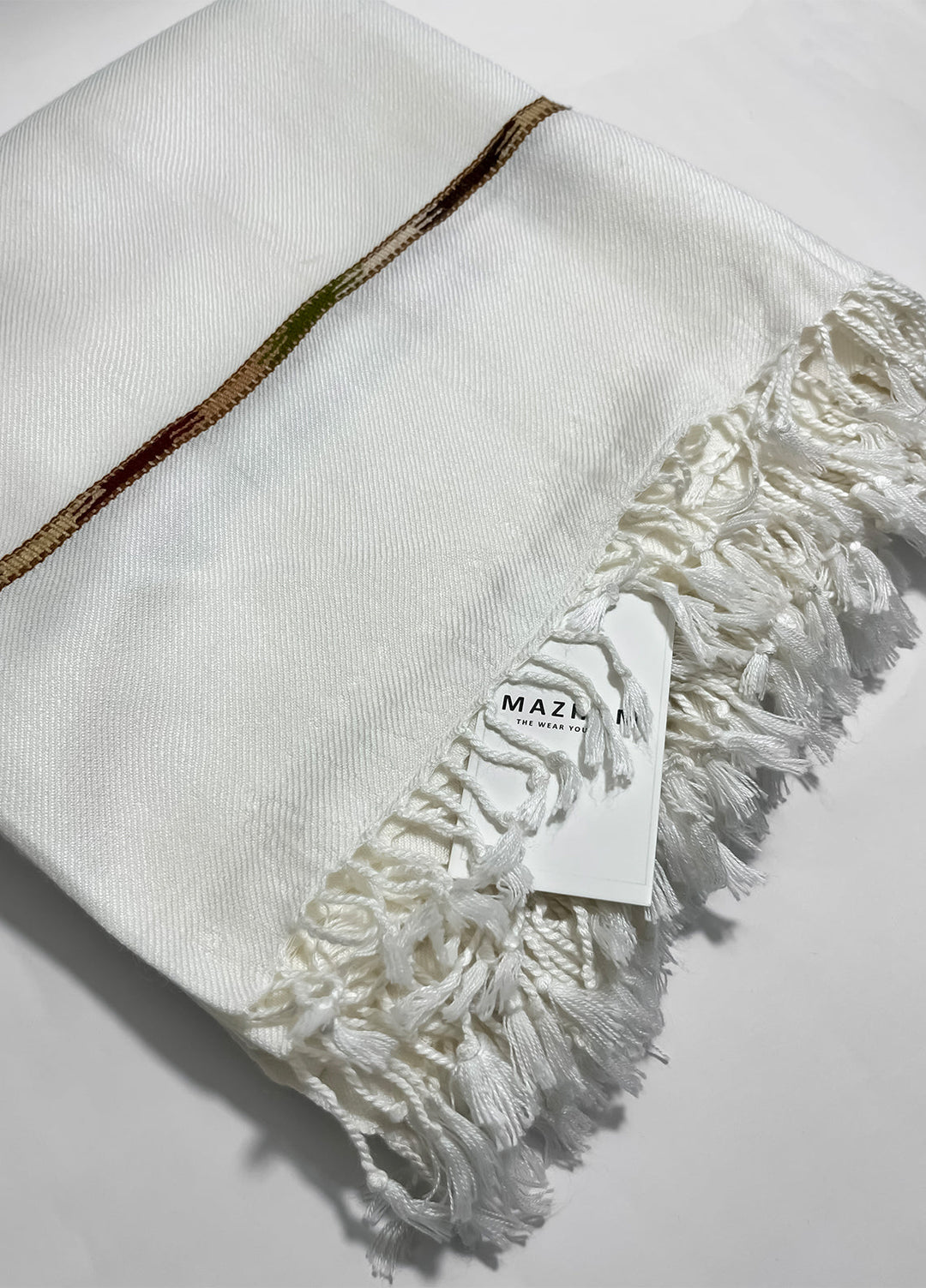 Mazham Wool Shawl Unstitched Off White Swati Thread - Winter Collection