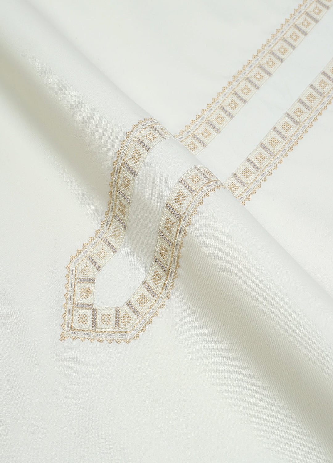 Men Unstitch Embroidered Neckline Kameez Shalwar Cream - GTS-FE-011 - Casual Collection