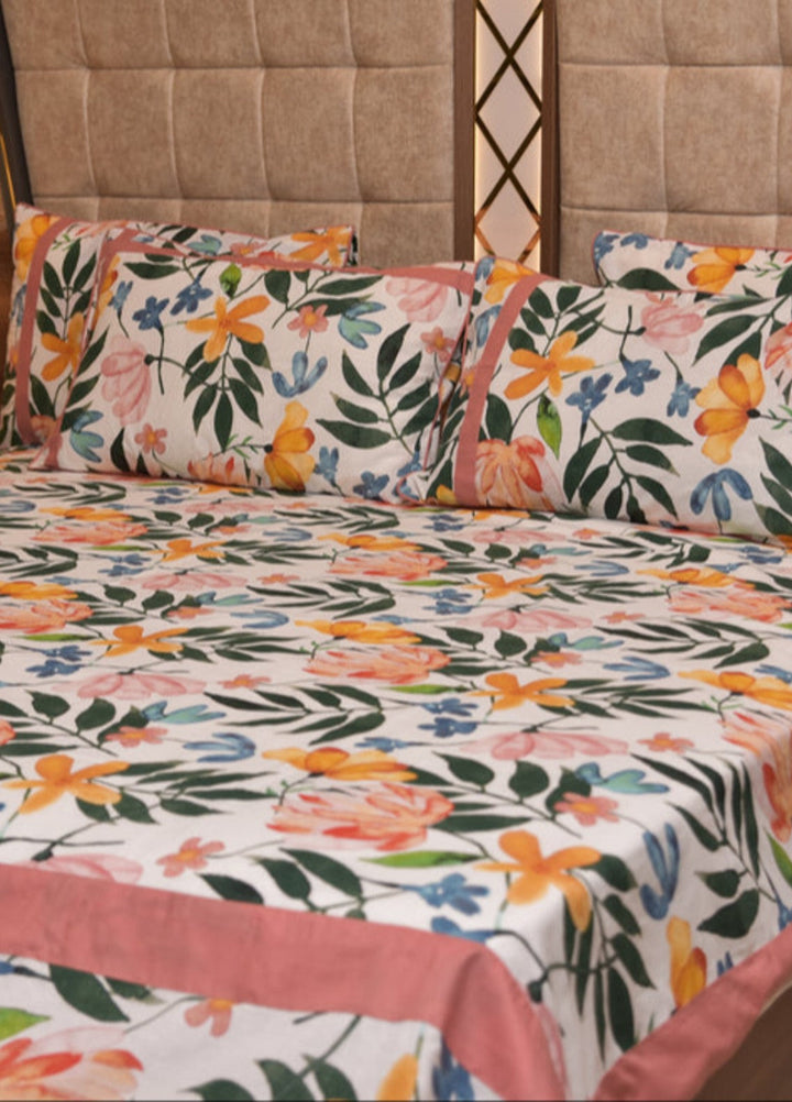 Innovative Official Patchwork Cotton Printed Bedsheet Set with 4 Pillows Covers - Wedding Collection