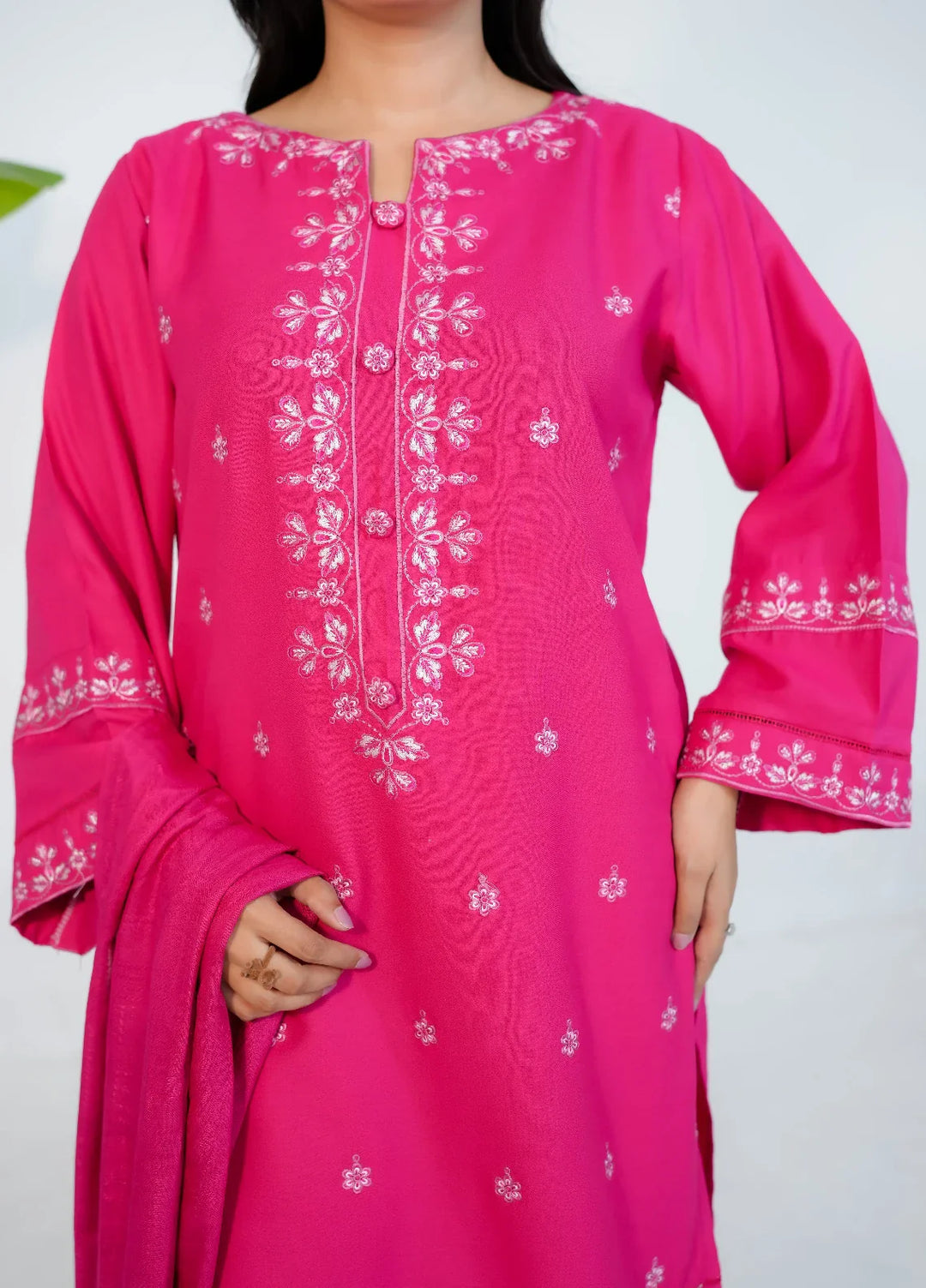 Pret Bee Women Dhanak Embroidered Suits 3 Piece Pink Dhanak - Winter Collection