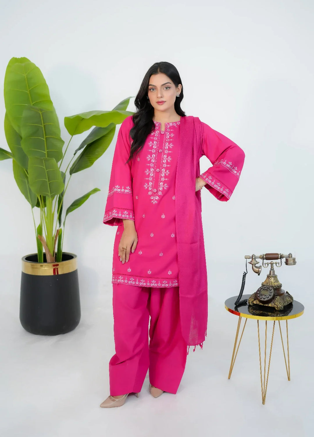 Pret Bee Women Dhanak Embroidered Suits 3 Piece Pink Dhanak - Winter Collection