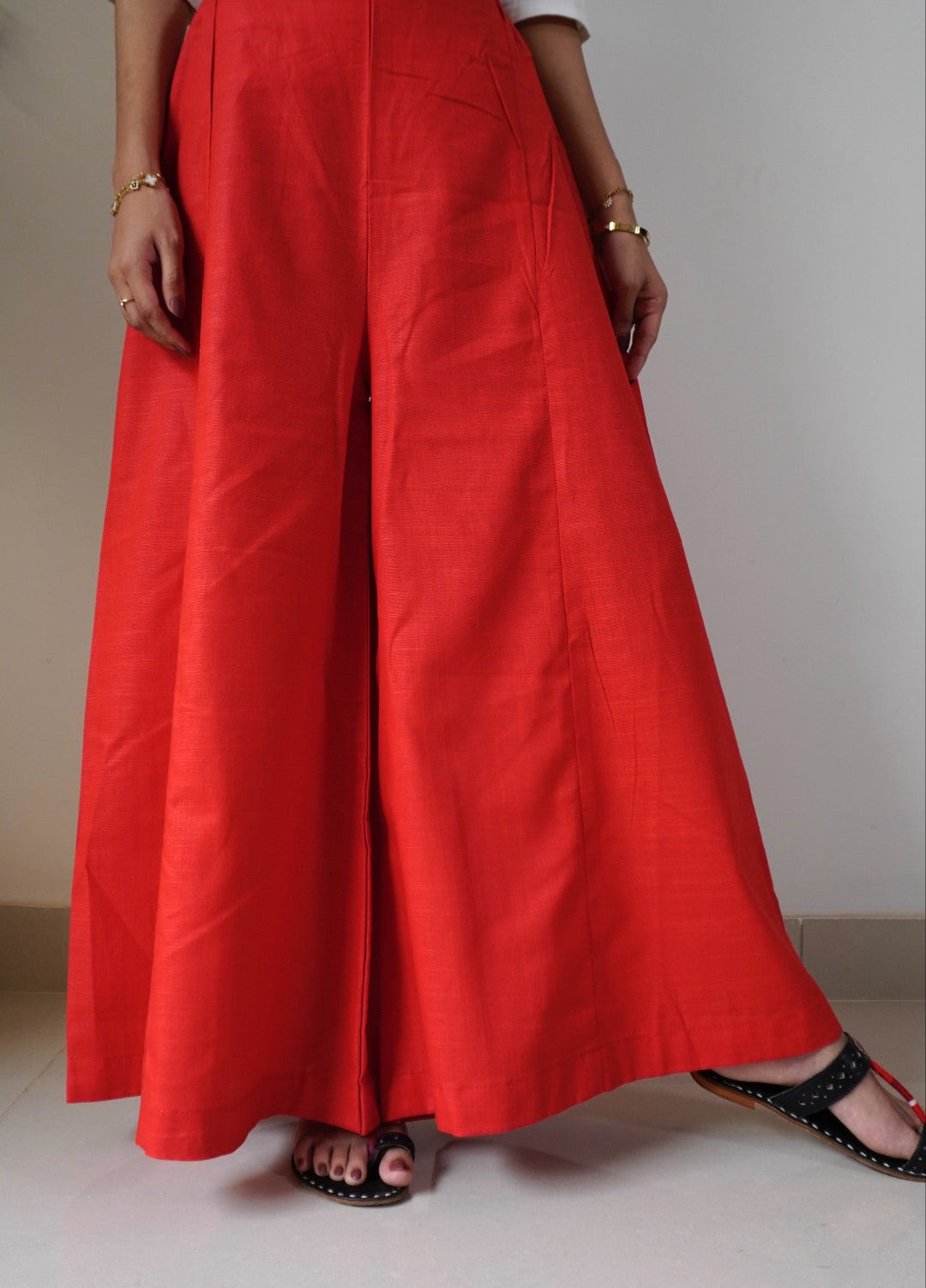 Classic Khaddar Ijaar - Red