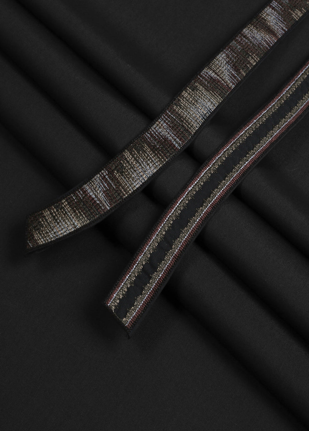 Monochorme by fabrich Men Unstitch 5-Colors Ikat Effect Embroidered Bann/Placket Black GTS-FE-018 - Casual Collection