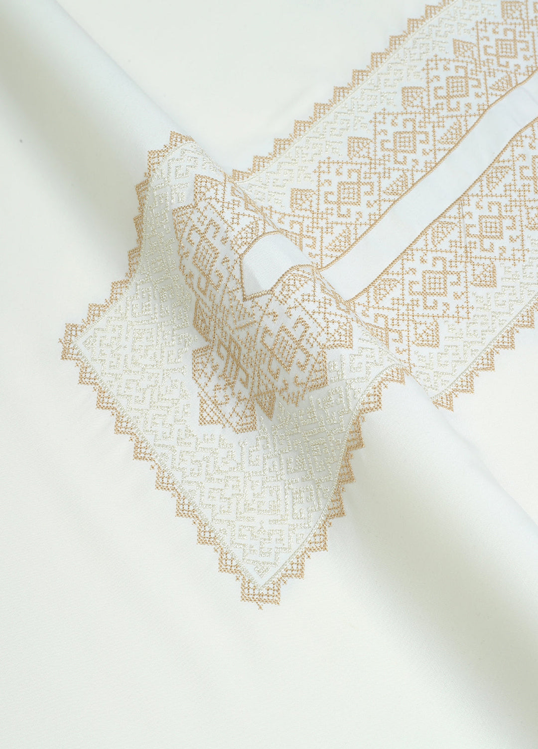 Monochorme by fabrich Men Unstitch Cross-Stitch Embroidered Neckline Kameez Shalwar Cream GTS-FE-016 - Casual Collection