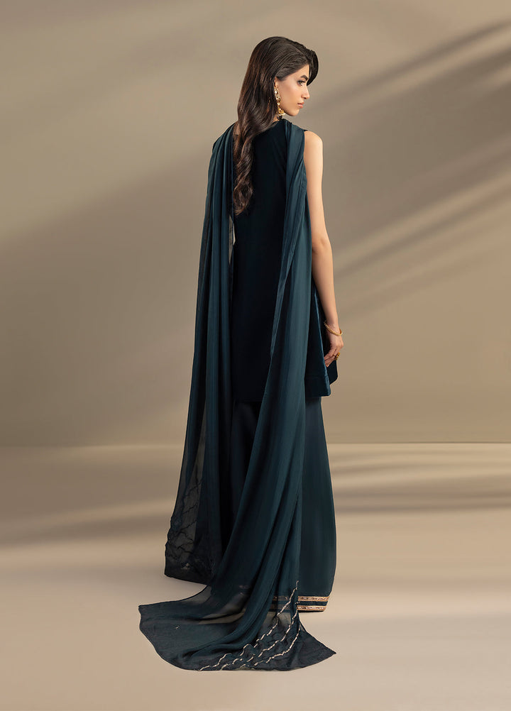 Noir by Mavie Pret Luxury Velvet Miren - Festive Collection