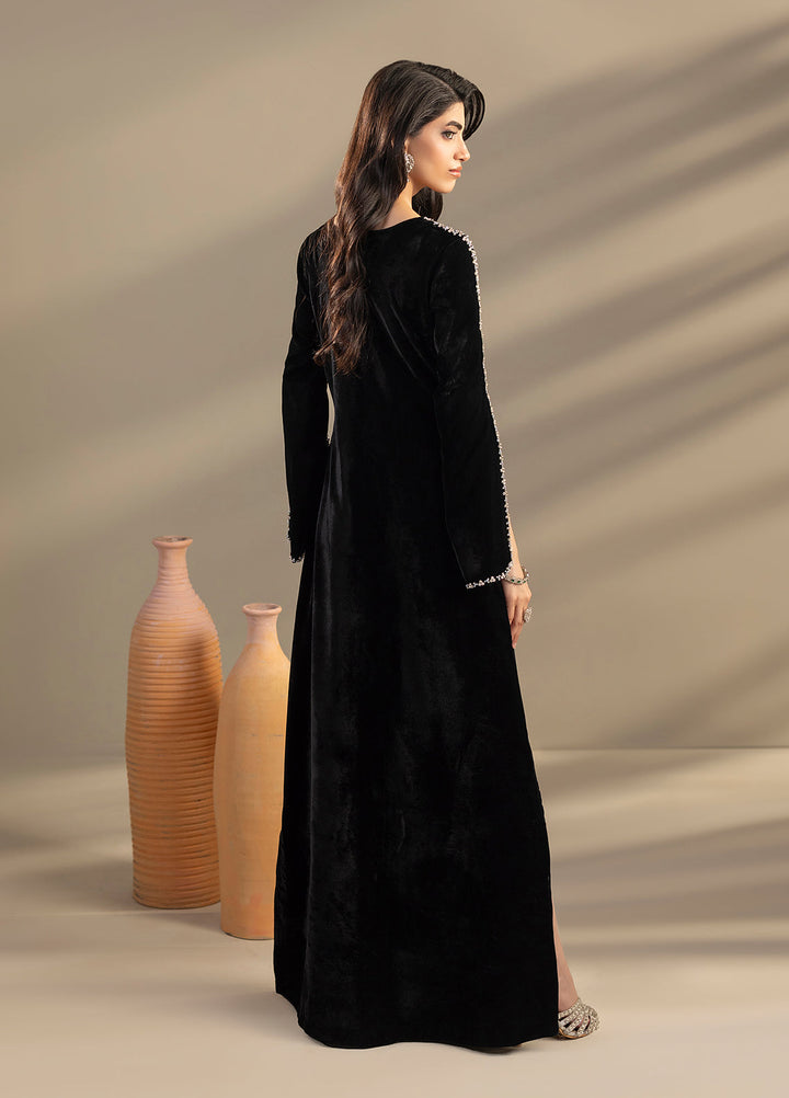 Noir by Mavie Pret Luxury Velvet Eclipse - Festive Collection