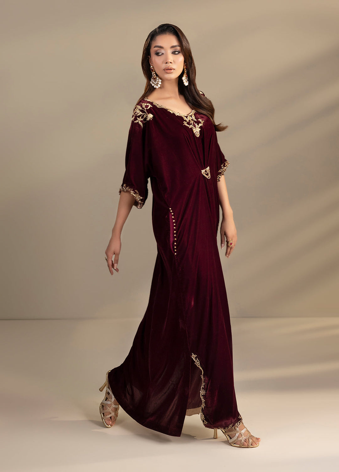 Noir by Mavie Pret Luxury Velvet Czarina - Festive Collection