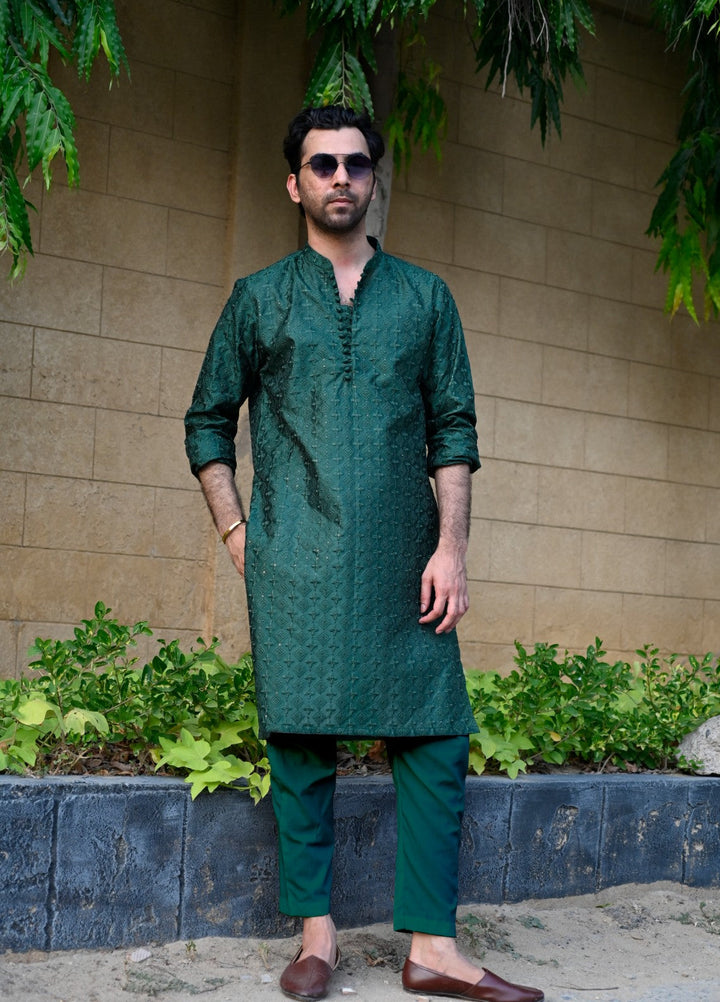 Hk Fashion Mens Ready To Wear 1 Piece Embroidered Emerald Green Embroidered Kurta Trouser - Wedding Collection