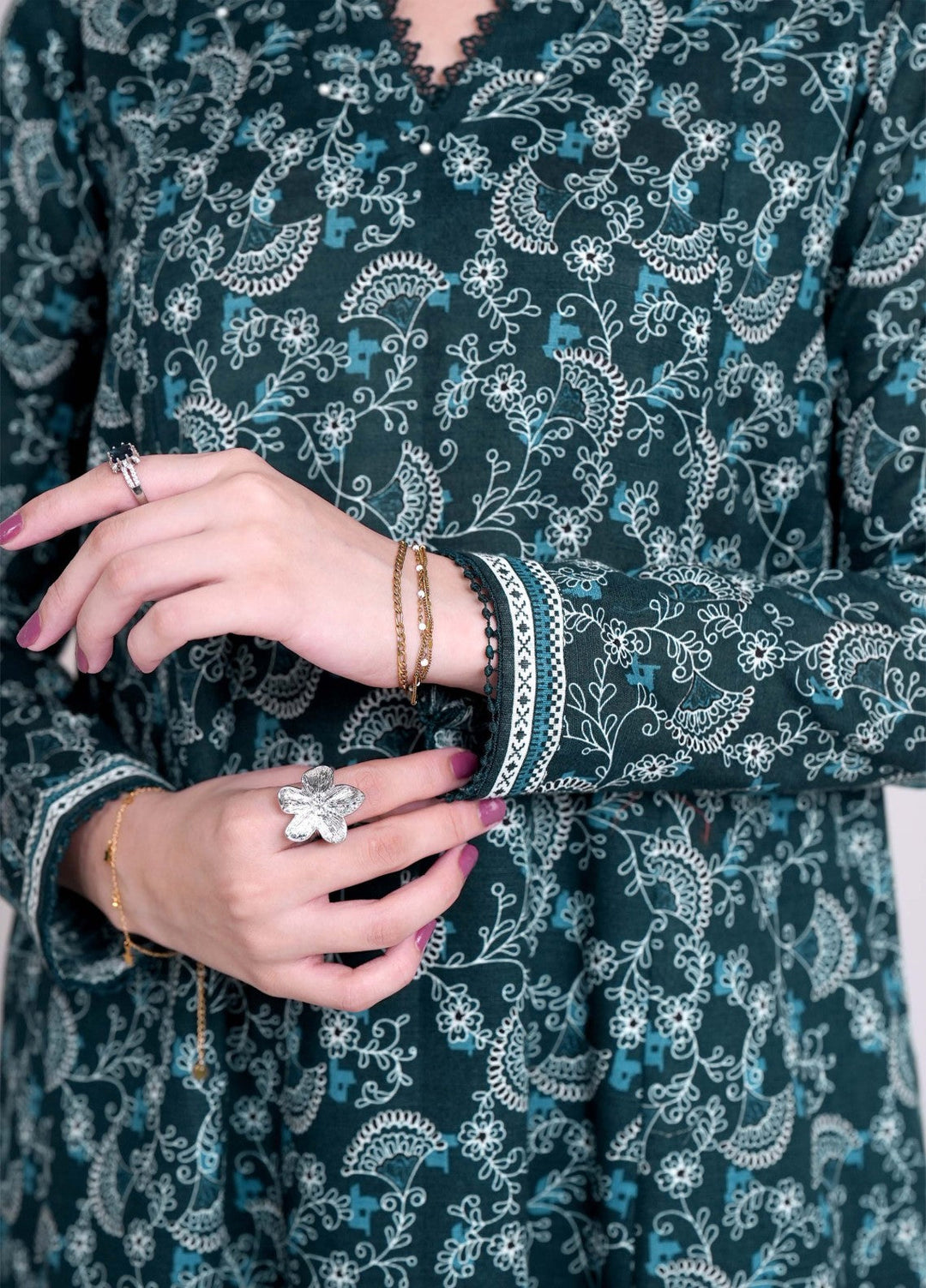 Narmin by Narkins Printed Unstitched Khaddar Suit 3 Piece Glimmer - 3171 - Winter Collection