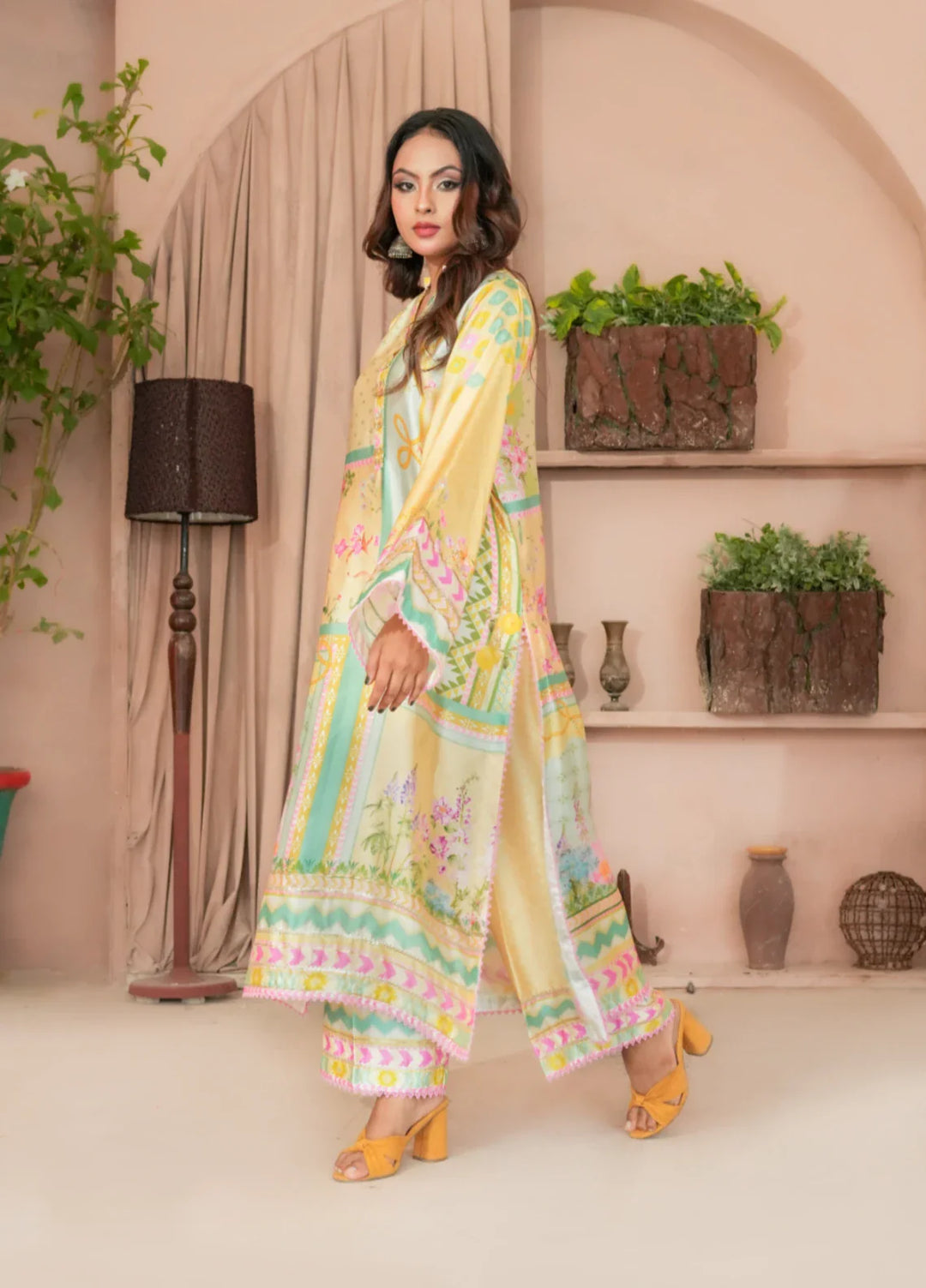 Limon Aura - Embrioded Malai Silk 2pc suit